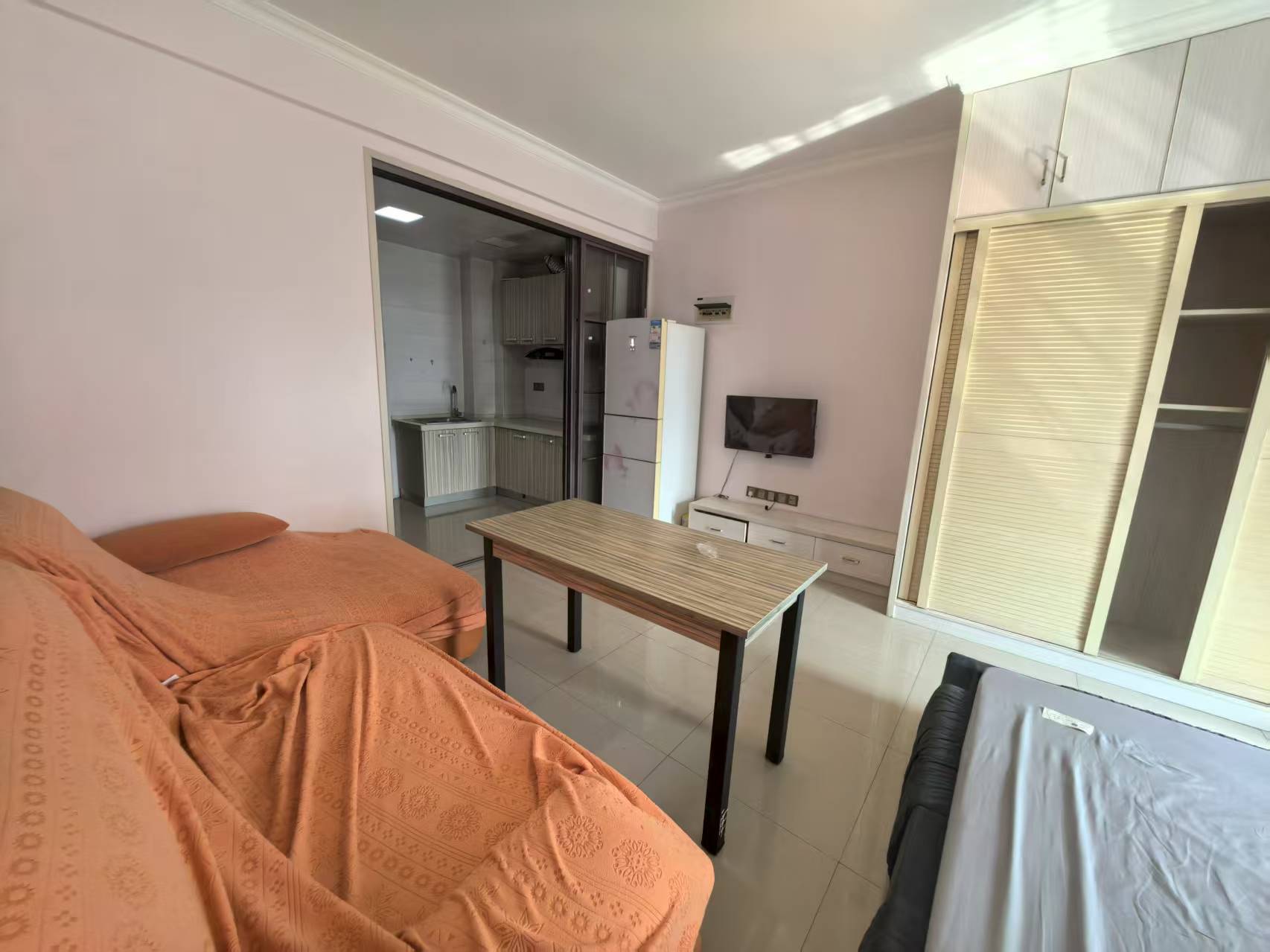 锦玉华庭新华东路1188号 1室1厅1卫 16.8万 锦玉华庭新华东路1188号 1室1厅1卫 16.8万室内图