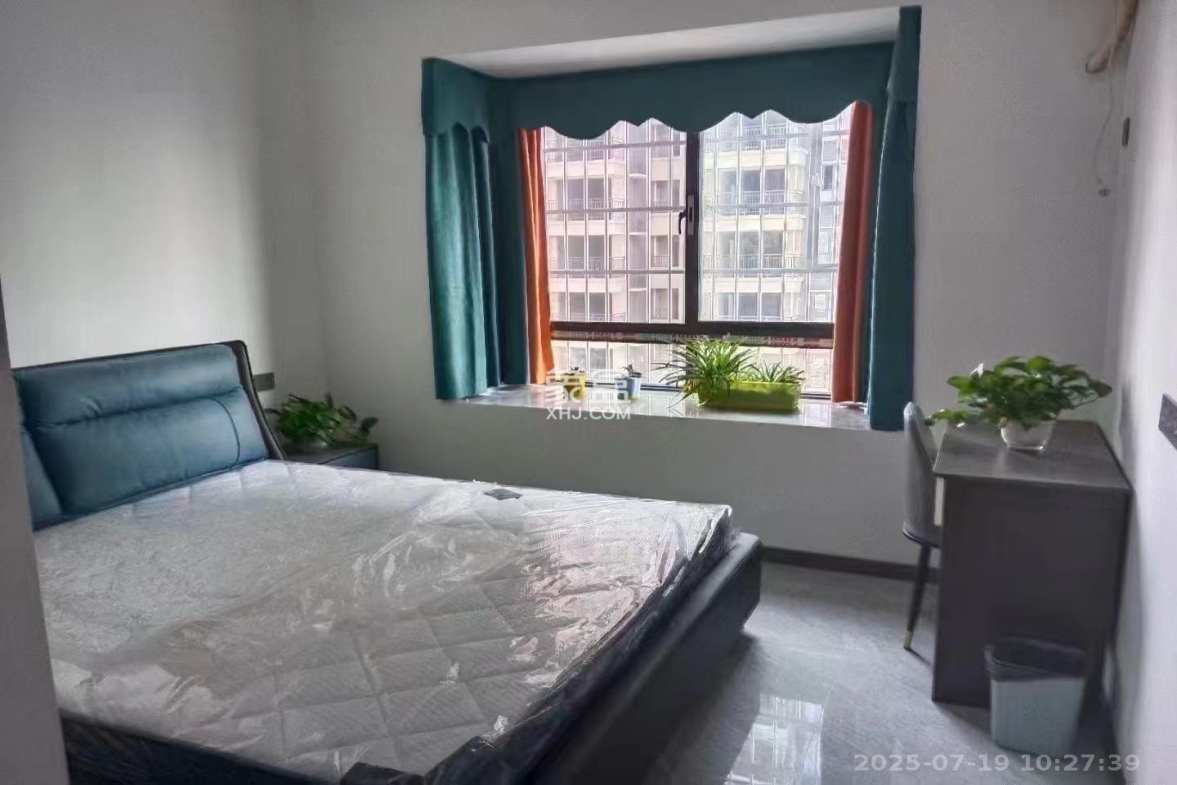 臻品仙岭居 3室2厅2卫 1800.0元/月 臻品仙岭居 3室2厅2卫 1800.0元/月室内图