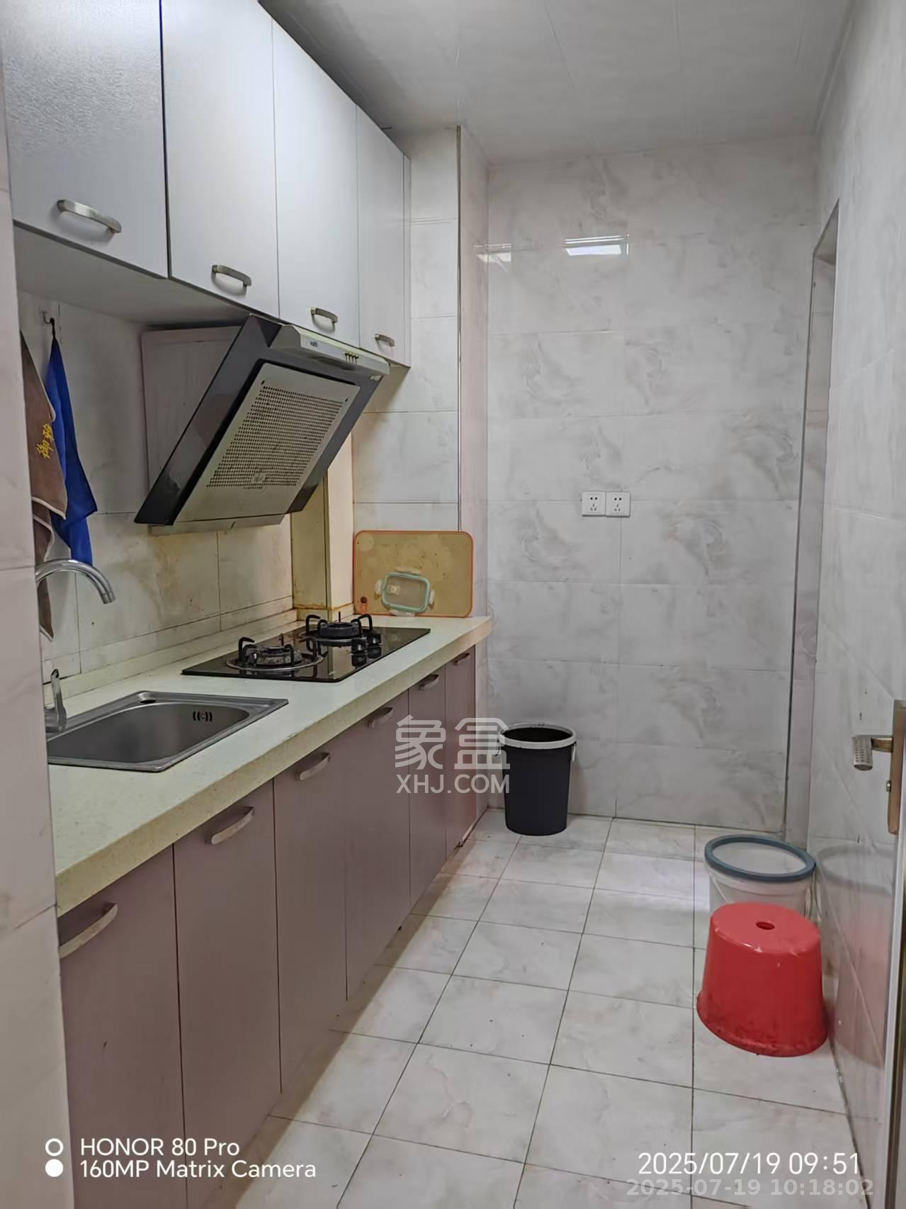 克拉美丽山庄（晟领国际）  3室2厅1卫   2200.00元/月室内图