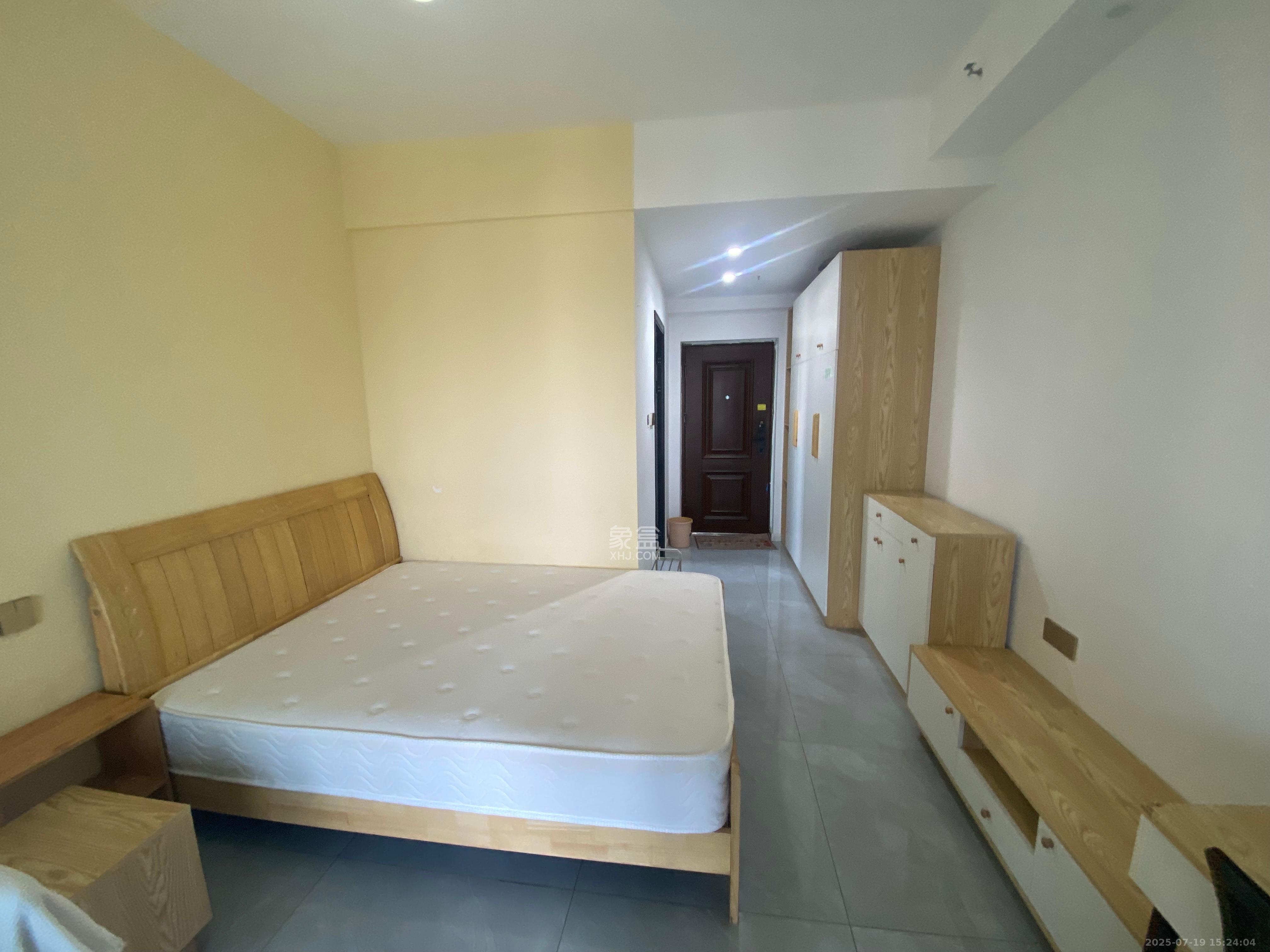 明昇壹城(明昇时代广场)二期 1室1厅1卫 1400.0元/月 明昇壹城(明昇时代广场)二期 1室1厅1卫 1400.0元/月室内图