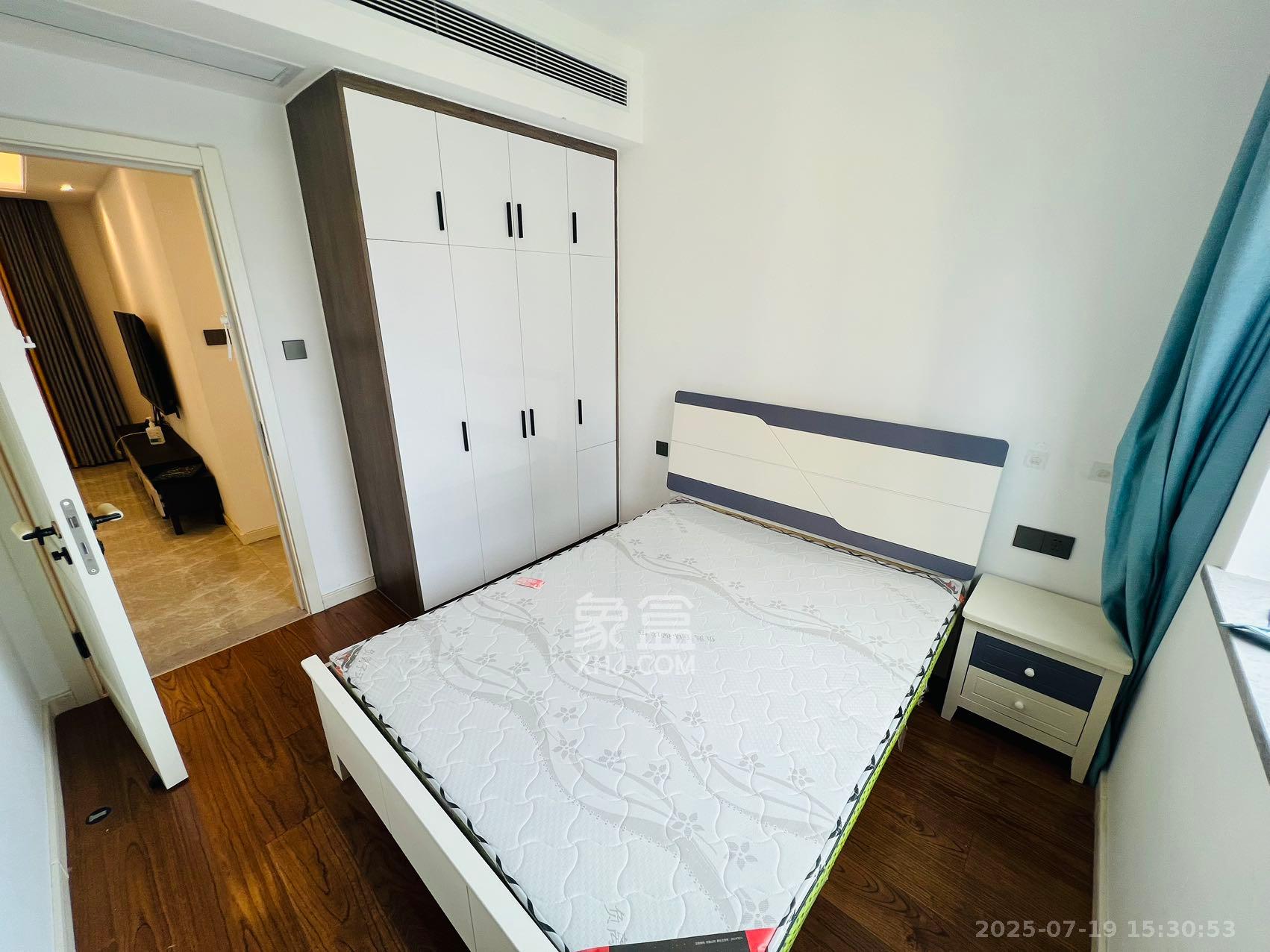 万科金色梦想B区  4室2厅2卫    3300.0元/月 万科金色梦想B区  4室2厅2卫    3300.0元/月室内图