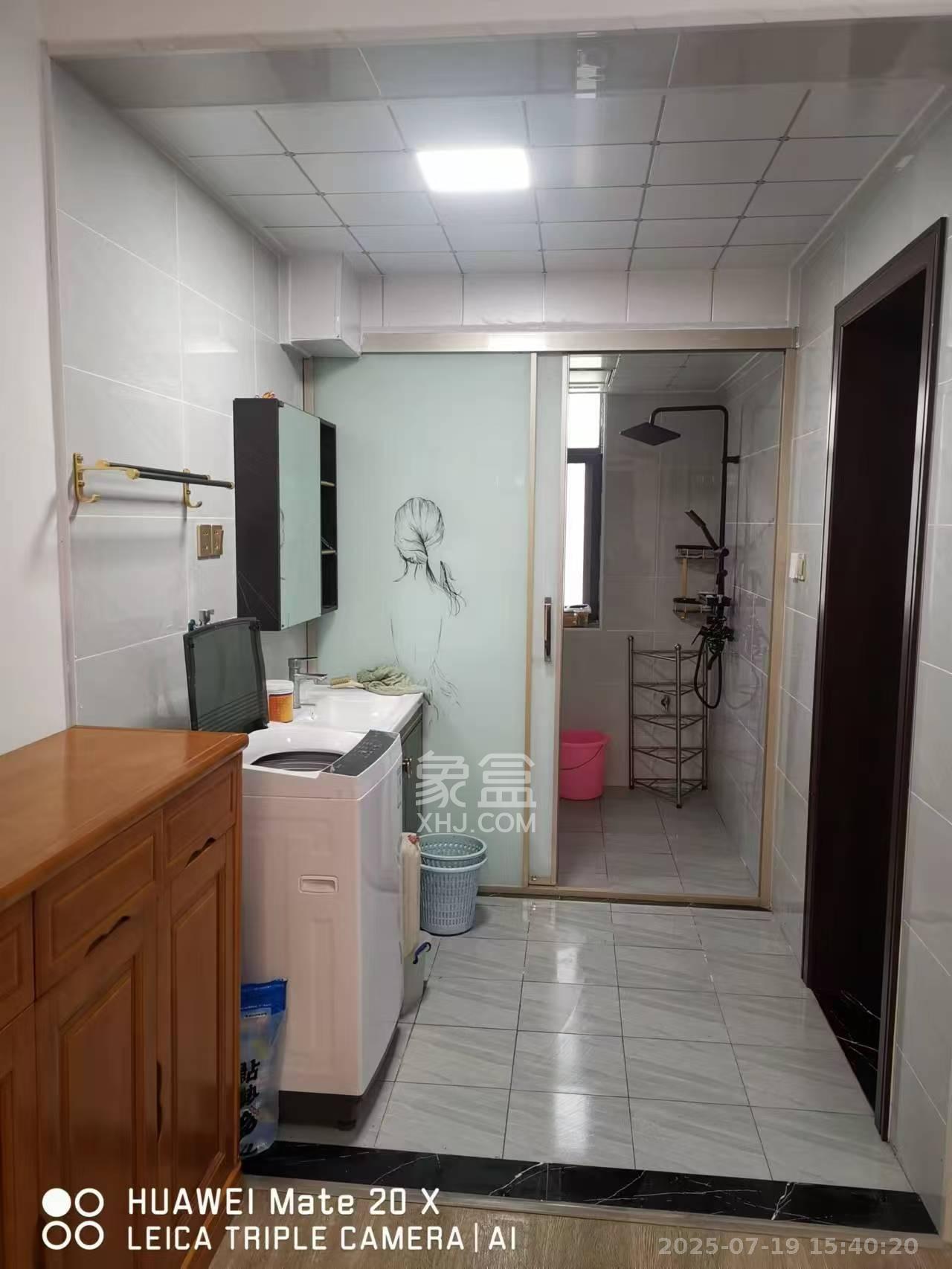 航天大院  3室2厅1卫   2100.00元/月室内图