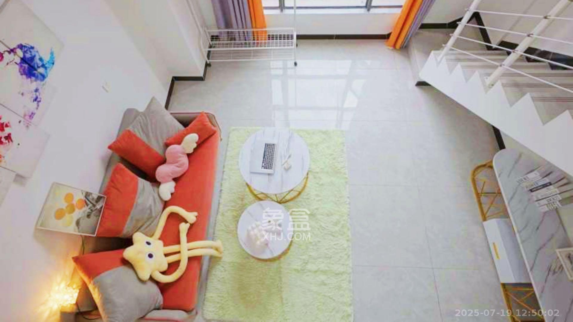 荣盛花语书苑  1室1厅1卫    2268.0元/月 荣盛花语书苑  1室1厅1卫    2268.0元/月室内图