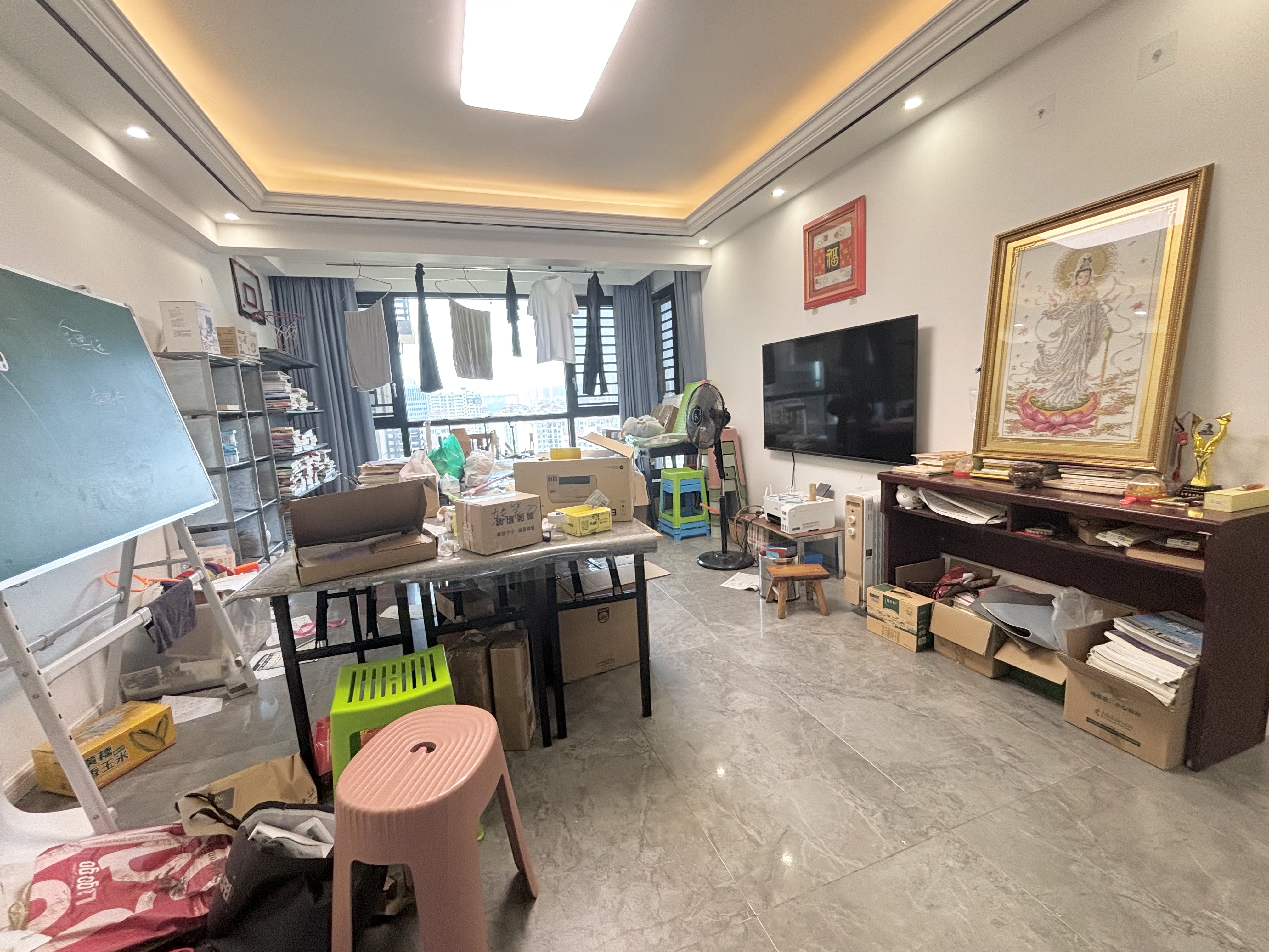 保利中央公馆  3室2厅2卫   94.00万室内图