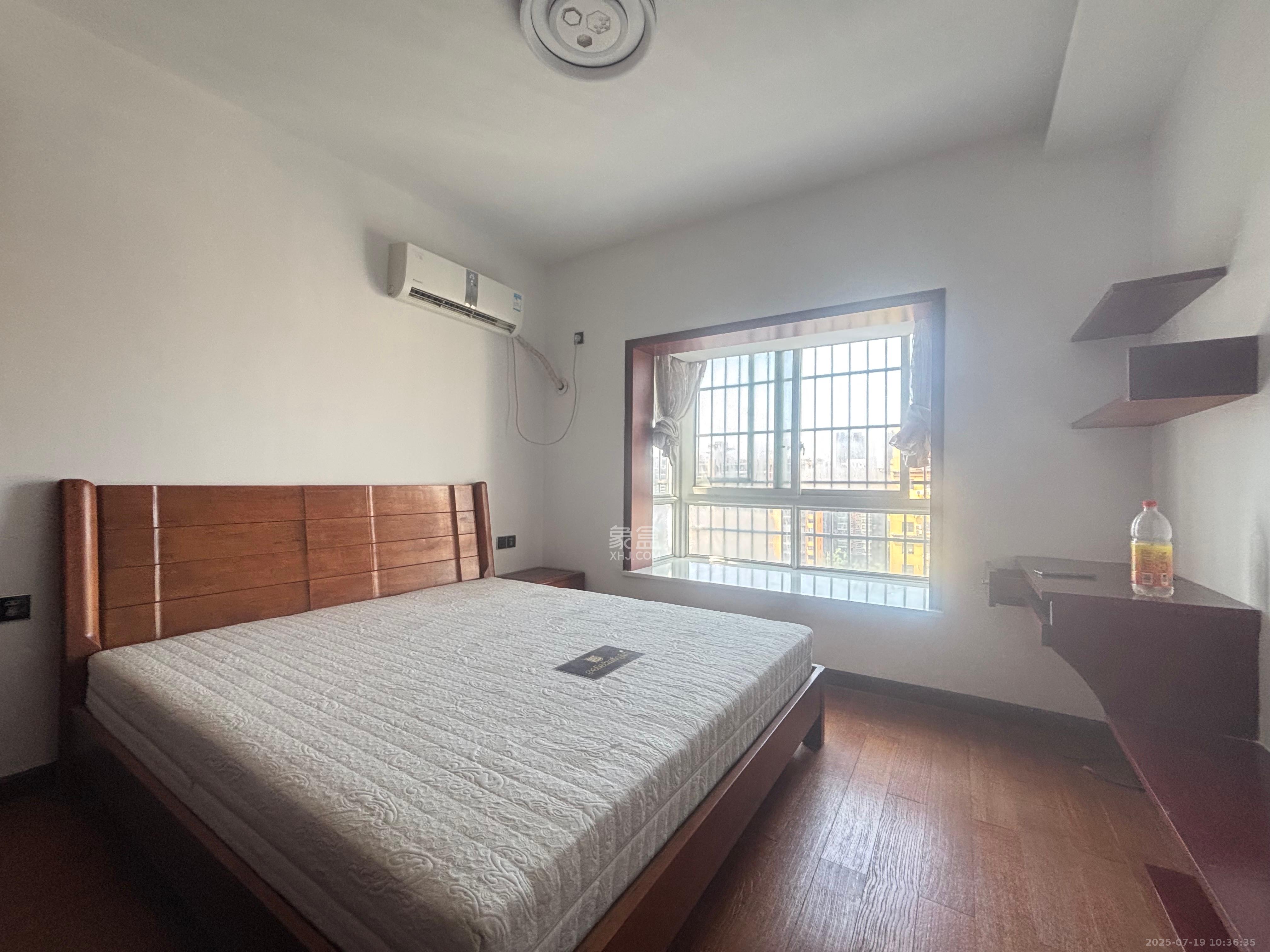 万丽景园  2室2厅1卫   1700.00元/月室内图