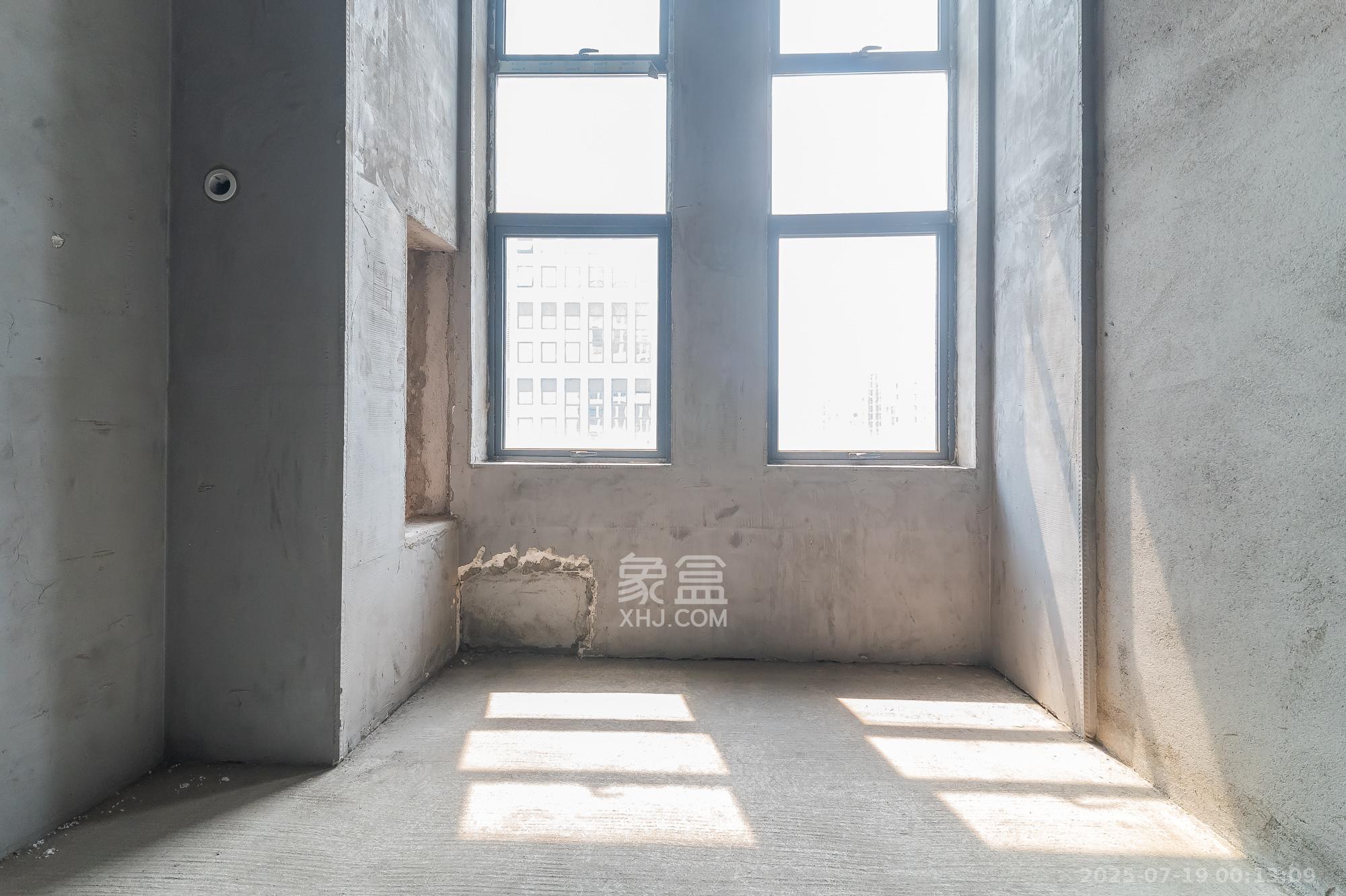 华润置地广场二期  1室1厅1卫    19.88万 华润置地广场二期  1室1厅1卫    19.88万其他