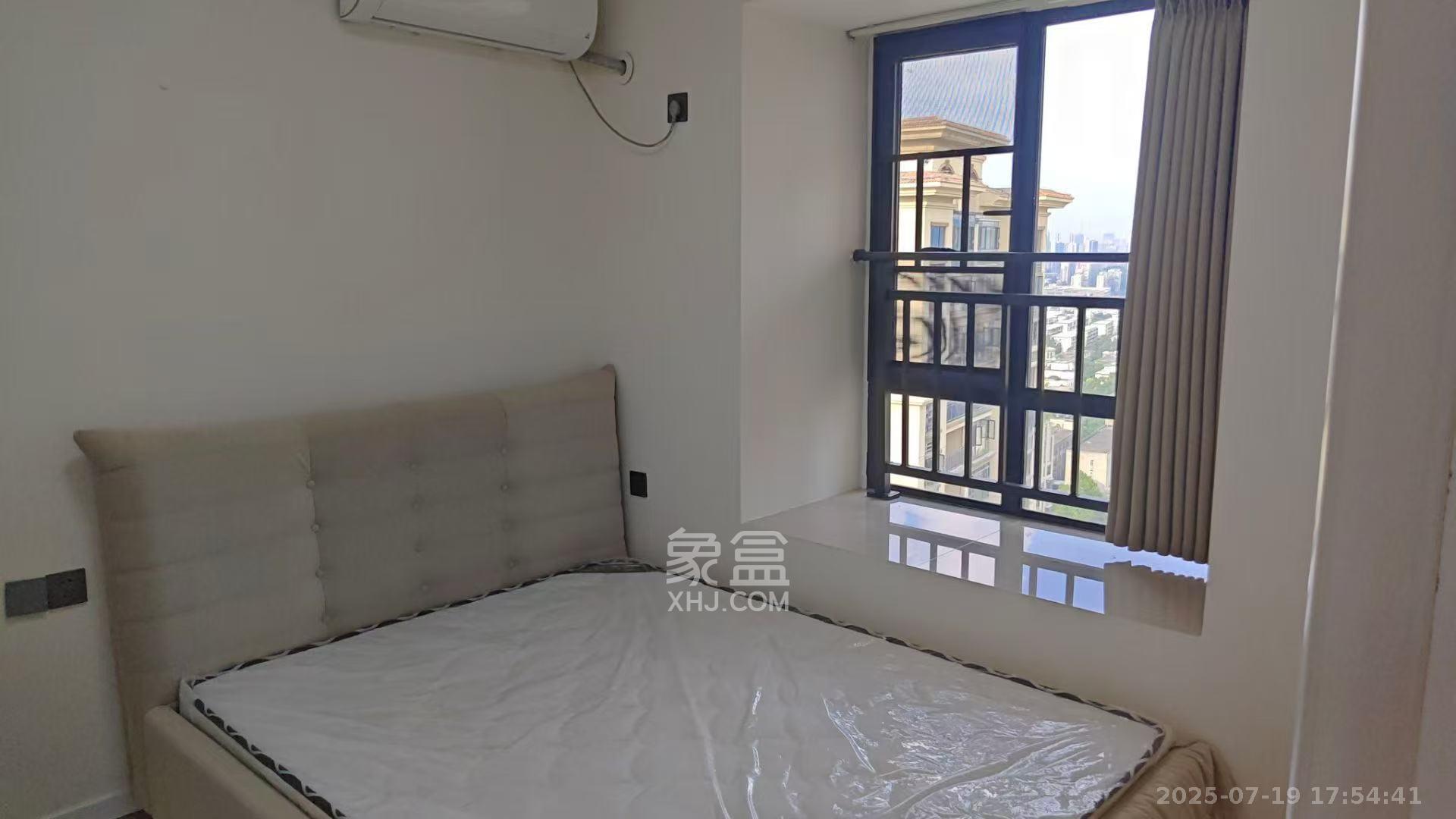 振业城三期  3室2厅2卫   3500.00元/月室内图