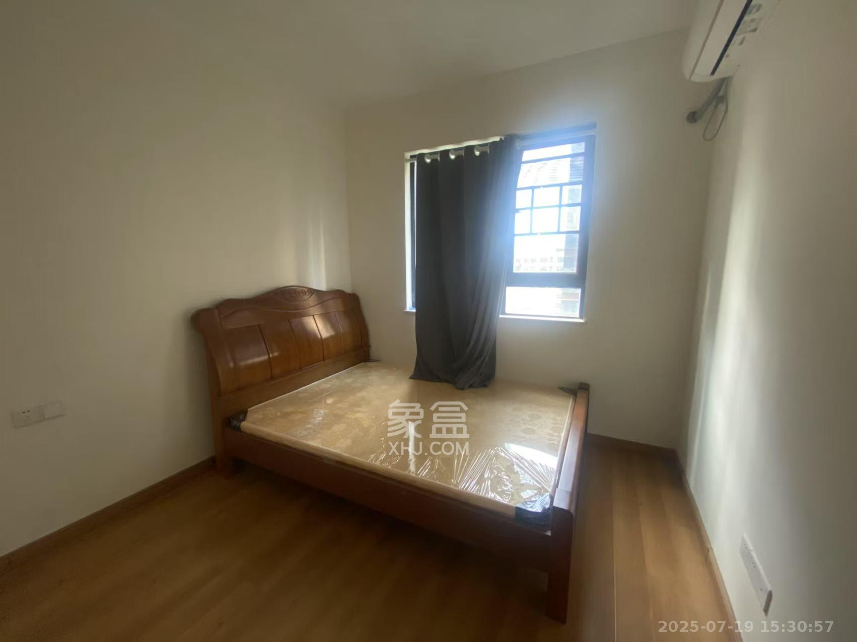中建璟和城  4室2厅2卫   2500.00元/月室内图