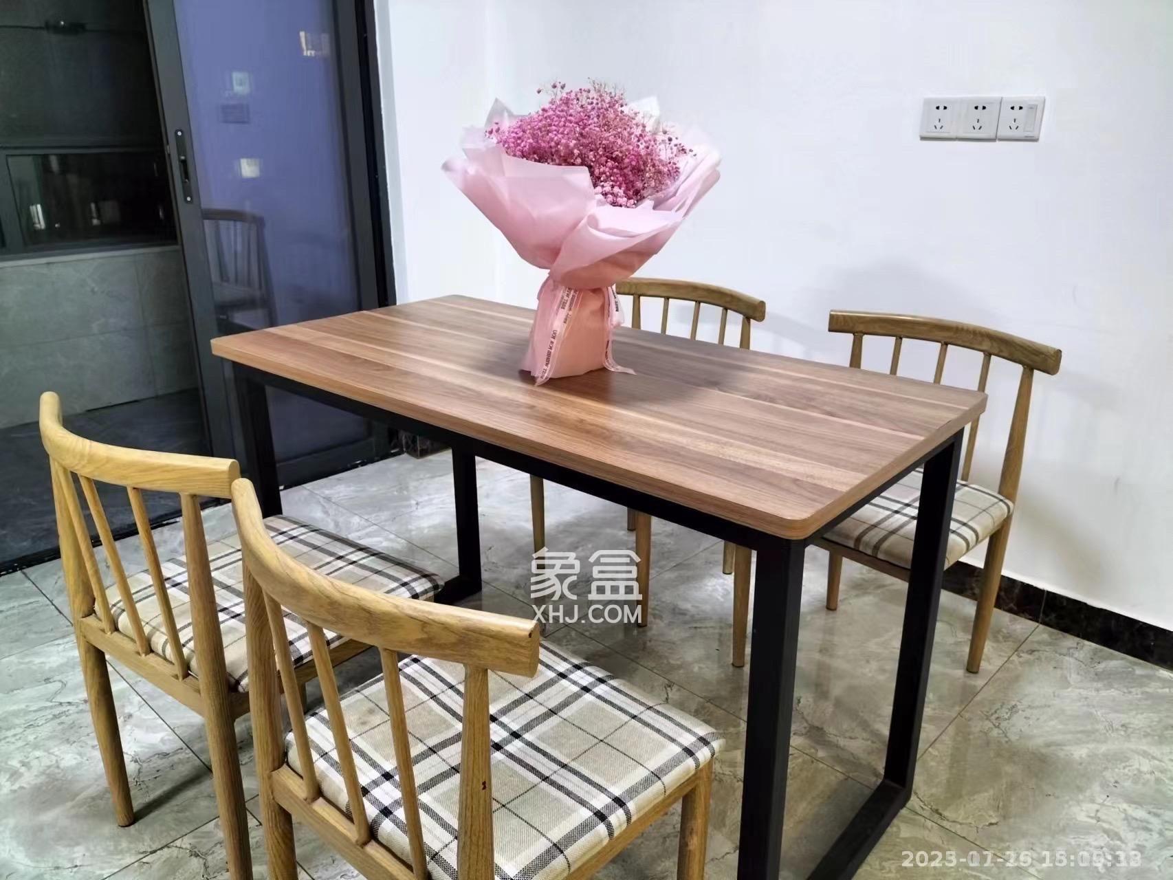 长房云时代  5室2厅2卫   3000.00元/月室内图