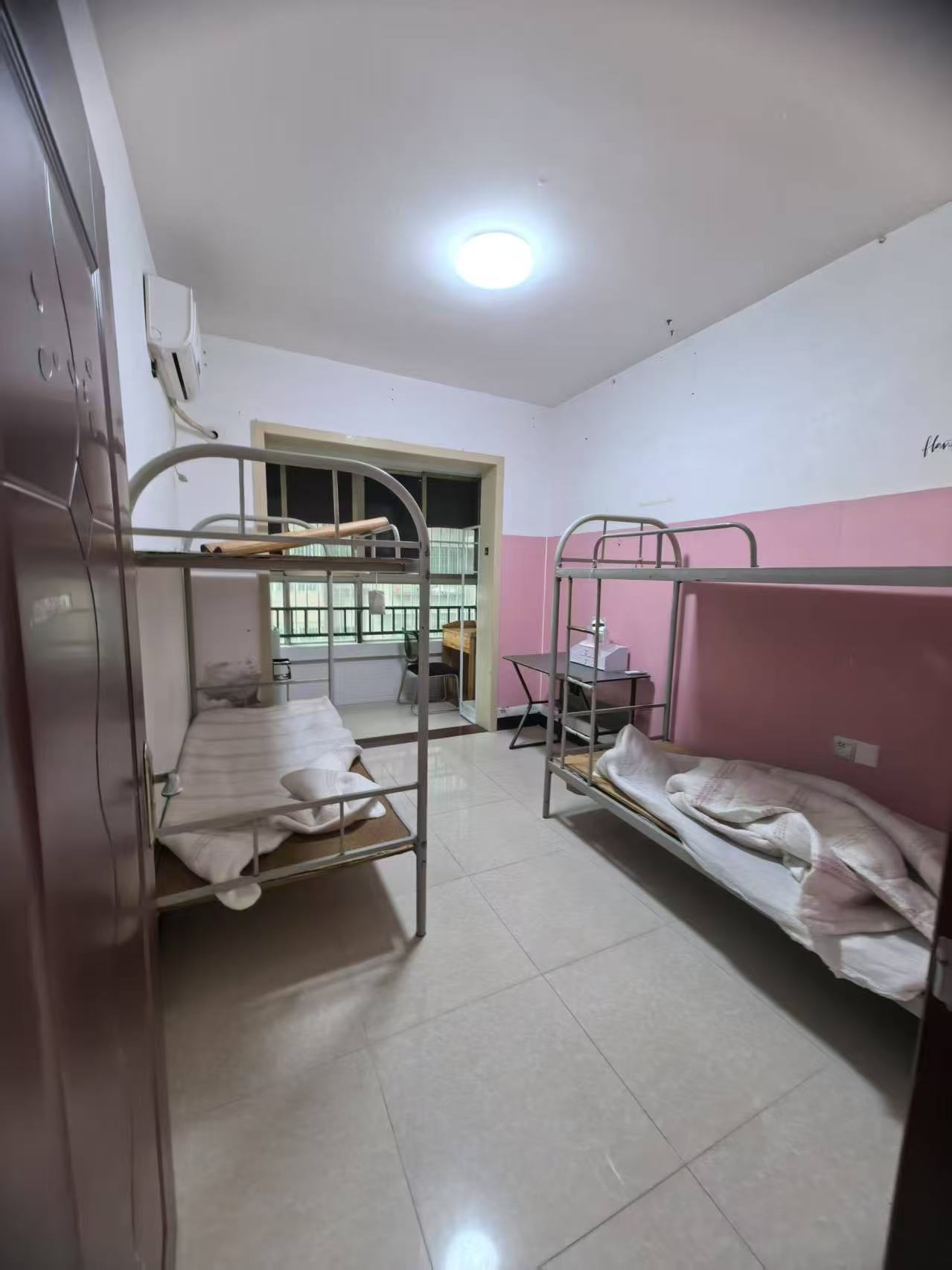 进步亚泰 4室2厅2卫 2000.0元/月 进步亚泰 4室2厅2卫 2000.0元/月室内图