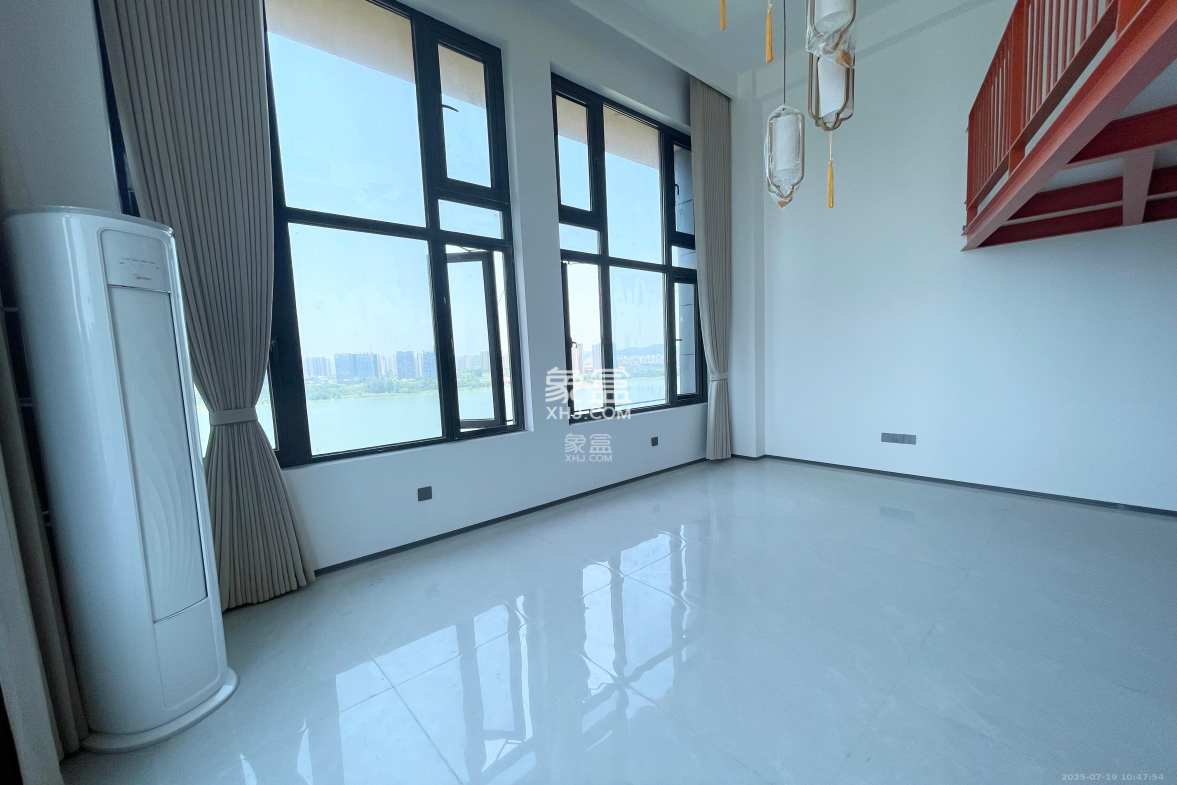 万科紫台  1室1厅1卫    3300.0元/月 万科紫台  1室1厅1卫    3300.0元/月室内图