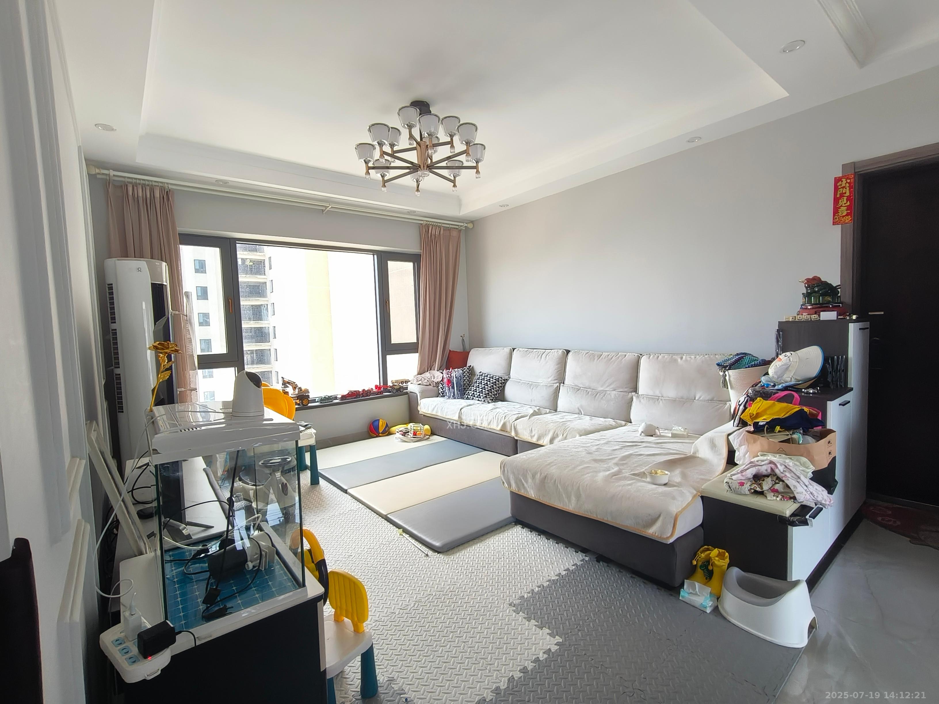 金科天悦(金科美邻汇)  3室2厅2卫    3500.0元/月 金科天悦(金科美邻汇)  3室2厅2卫    3500.0元/月室内图