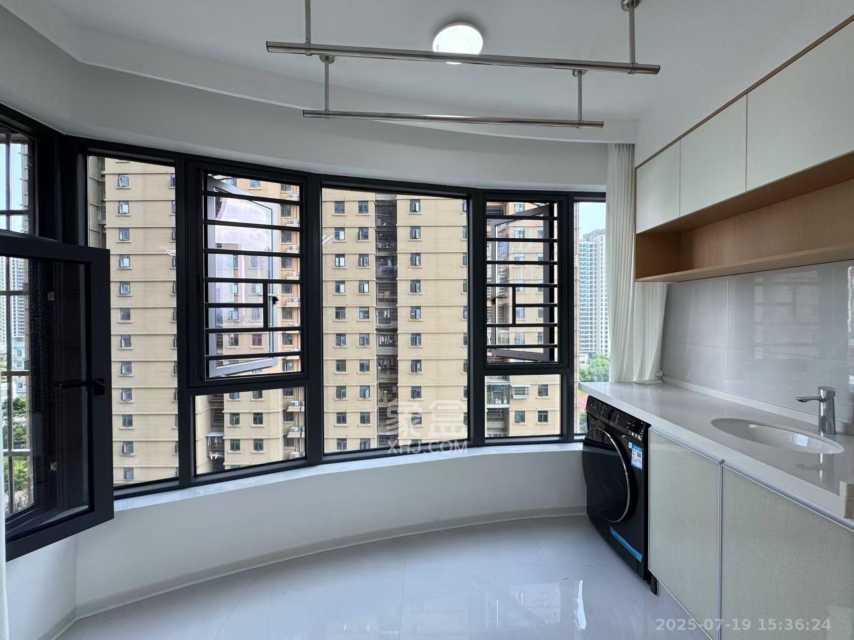 嘉雨兴园  2室1厅1卫    2800.0元/月室内图