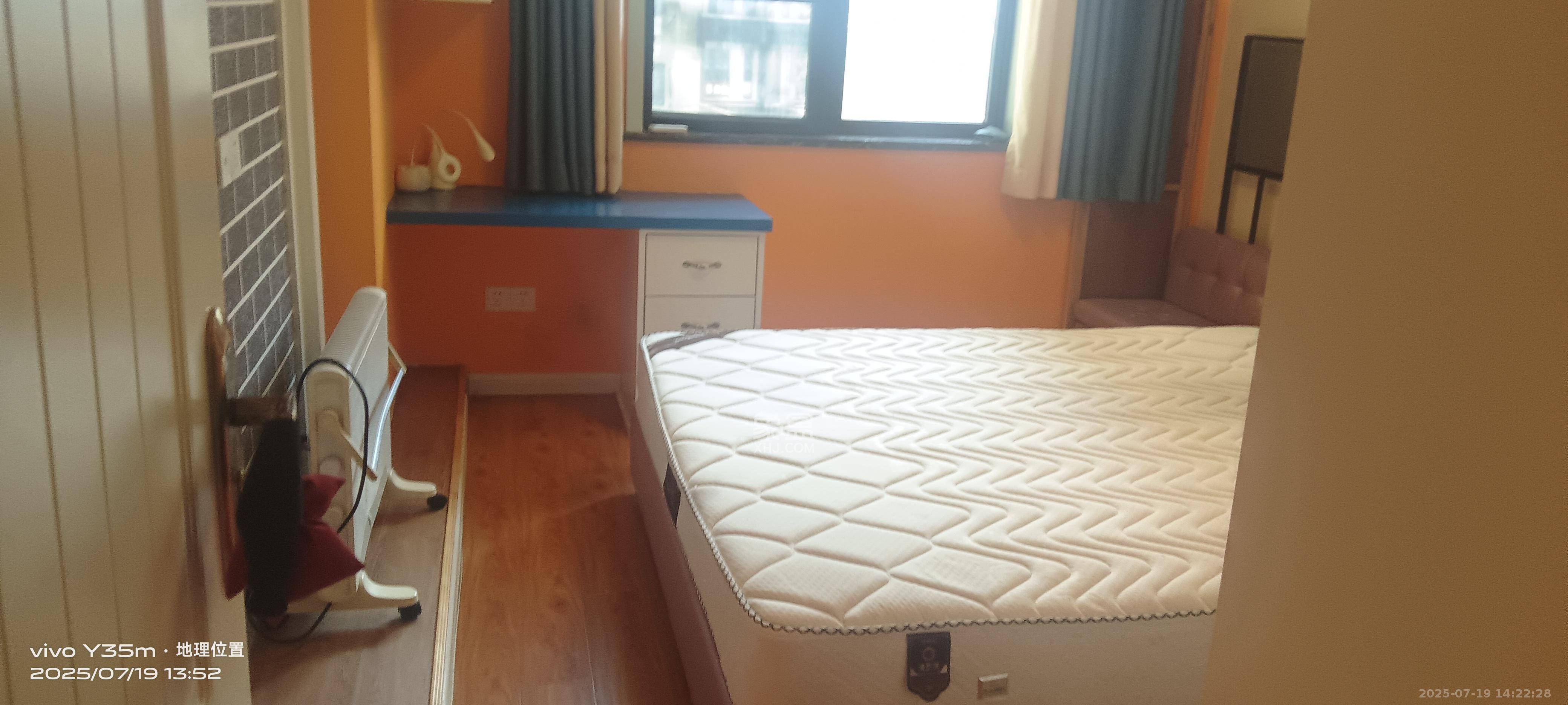 汇城花园 1室2厅2卫 1000.0元/月 汇城花园 1室2厅2卫 1000.0元/月室内图