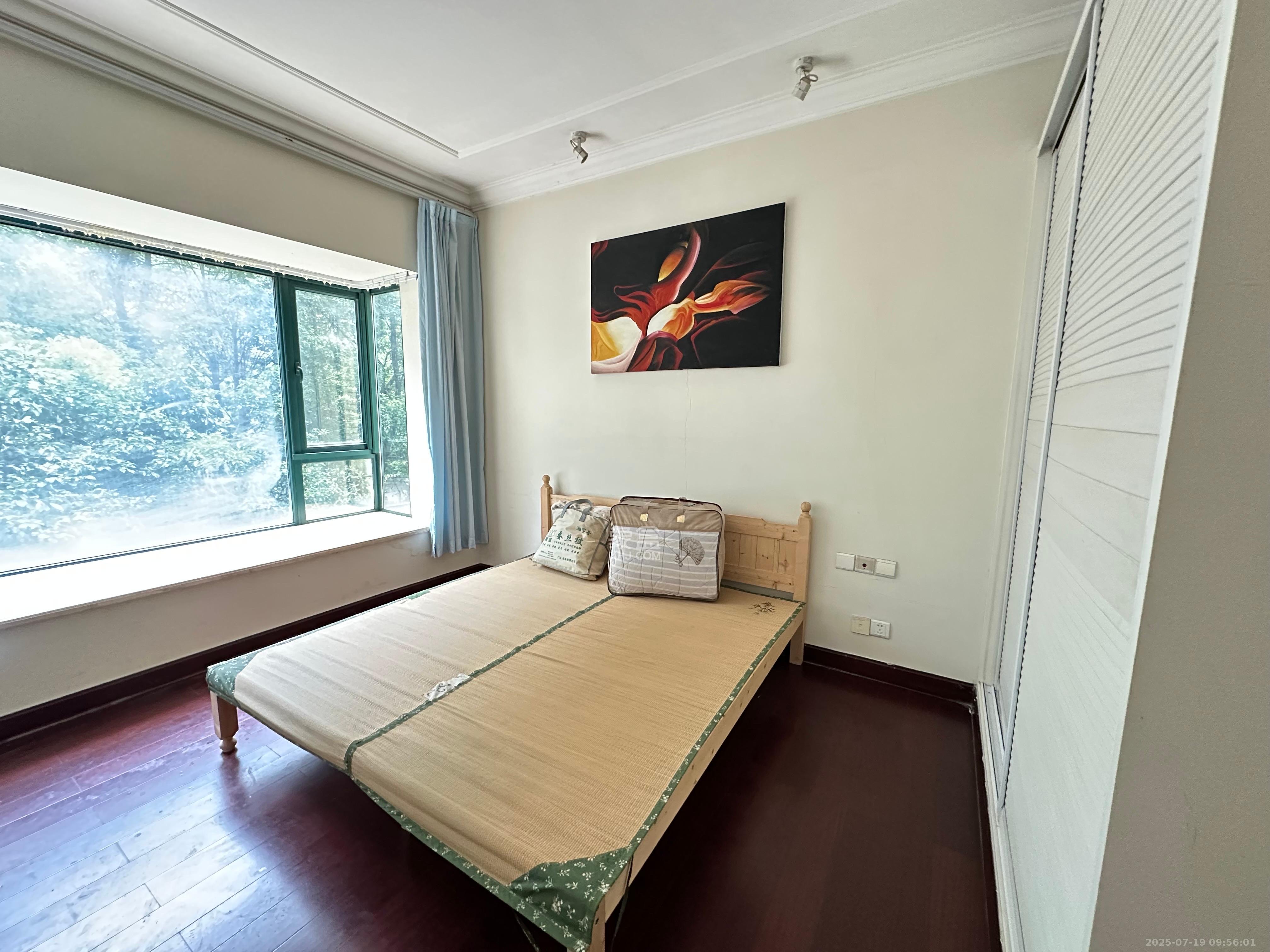 恒大绿洲  2室2厅1卫    2200.0元/月室内图