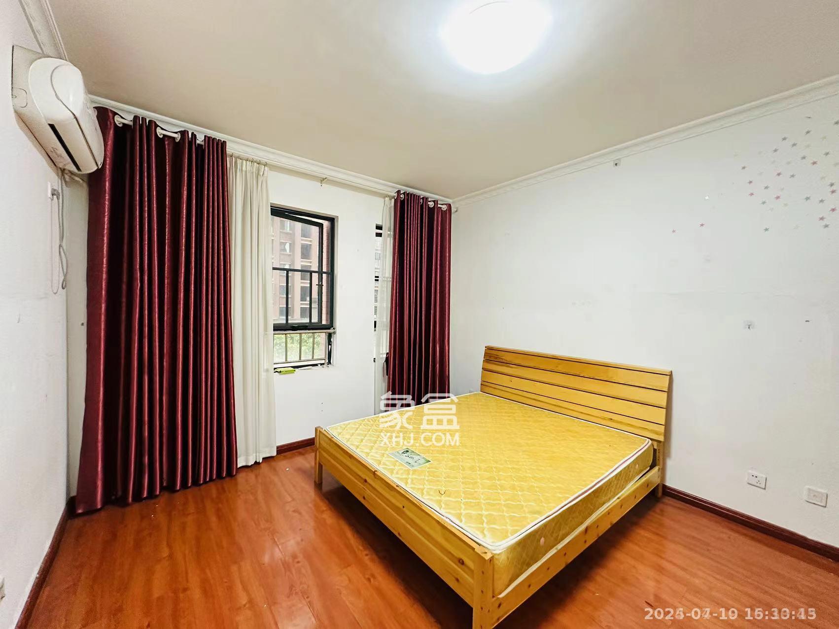 华雅林语苑 3室2厅2卫 2700.0元/月 华雅林语苑 3室2厅2卫 2700.0元/月室内图