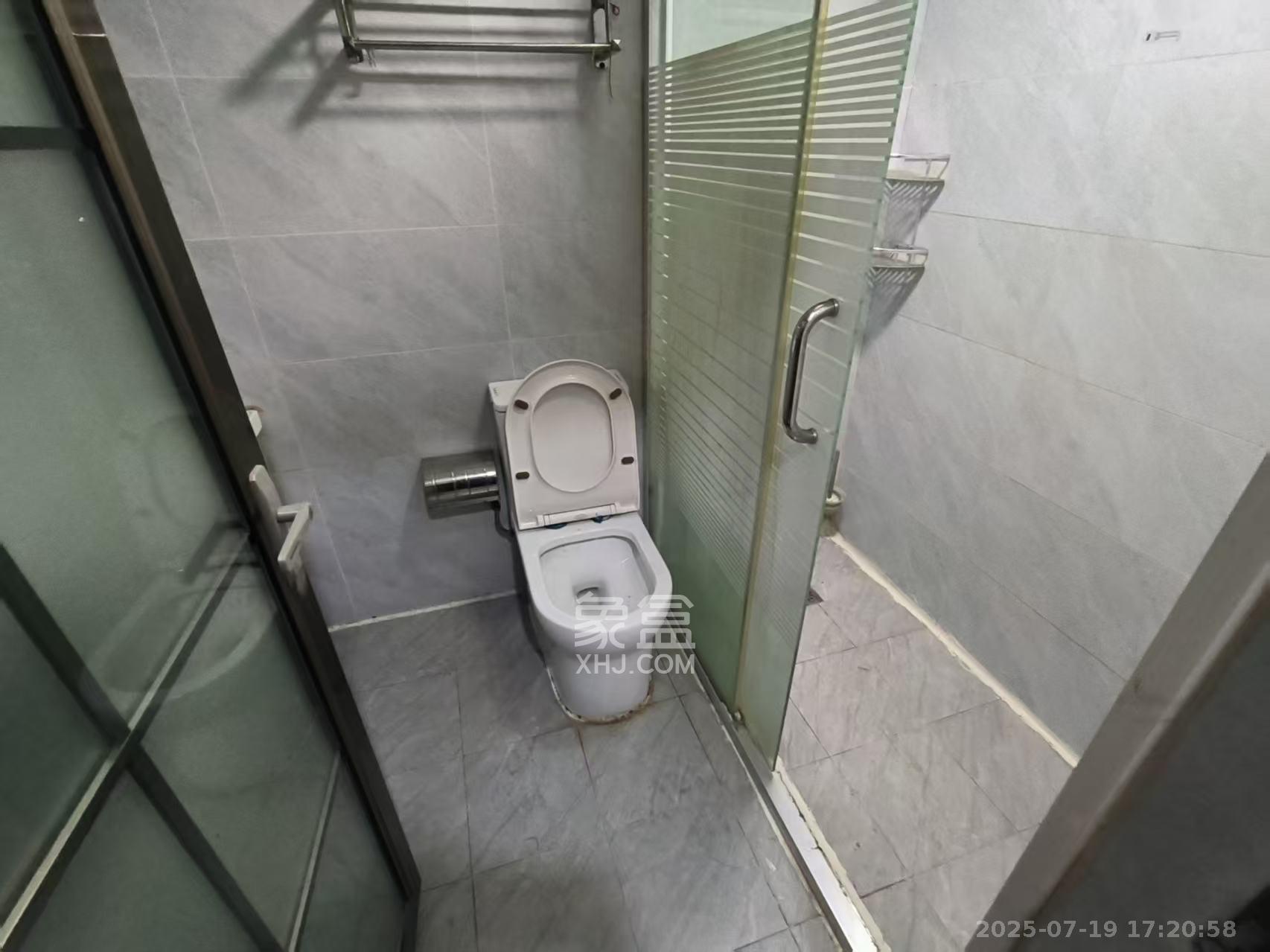 佳程C+公寓 1室1厅1卫 2150.0元/月 佳程C+公寓 1室1厅1卫 2150.0元/月室内图