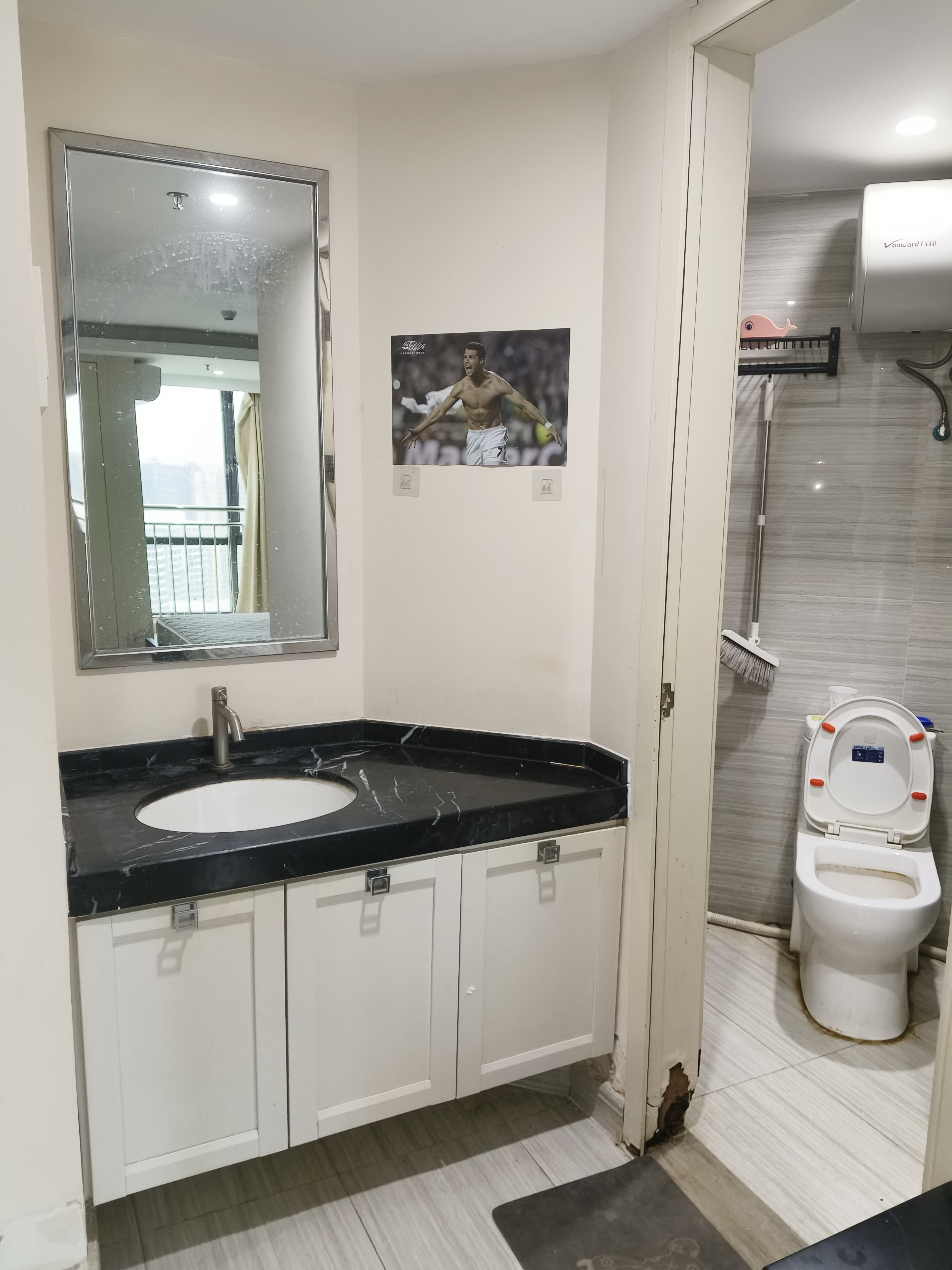 飞行公馆(同国兴城C区16栋) 1室1厅1卫 1500.0元/月 飞行公馆(同国兴城C区16栋) 1室1厅1卫 1500.0元/月室内图