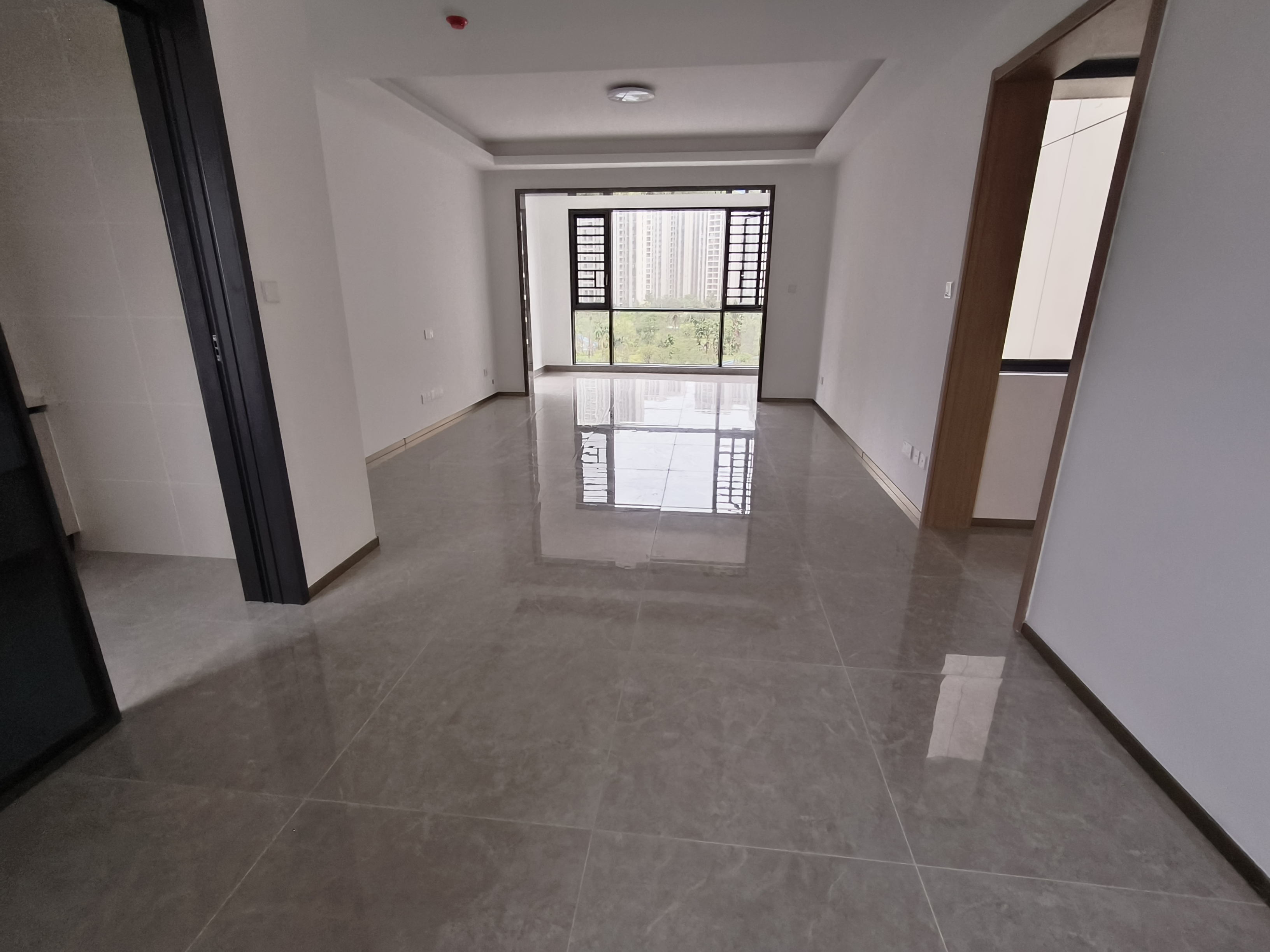 和风家园蓝天居 3室2厅1卫 2000.0元/月 和风家园蓝天居 3室2厅1卫 2000.0元/月室内图