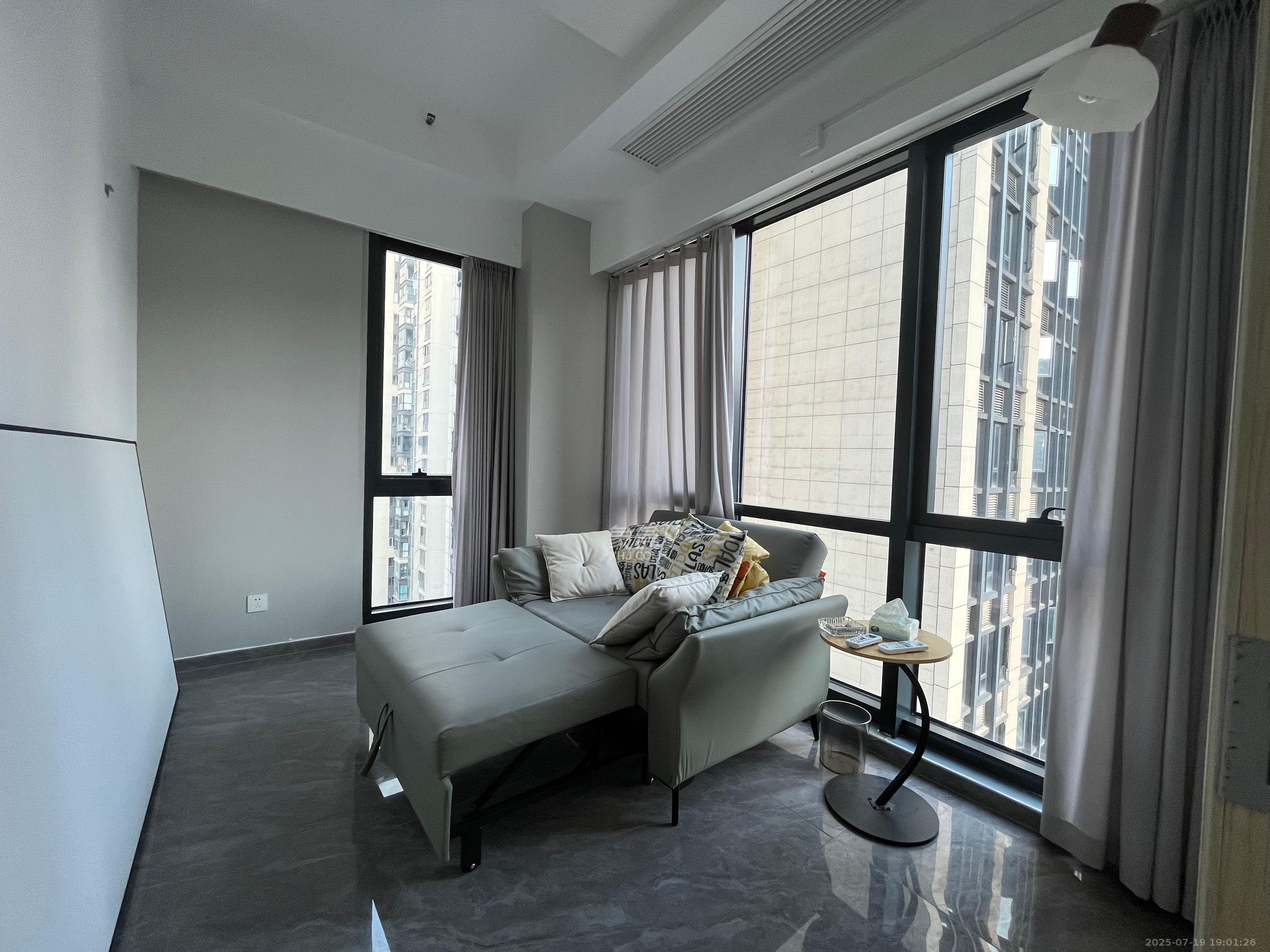 中建悦和城 4室1厅1卫 4500.0元/月 中建悦和城 4室1厅1卫 4500.0元/月室内图