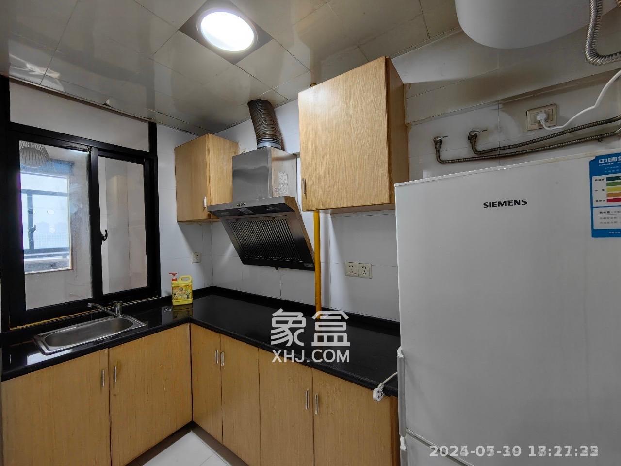 长大卧琥  1室1厅1卫   1800.00元/月室内图
