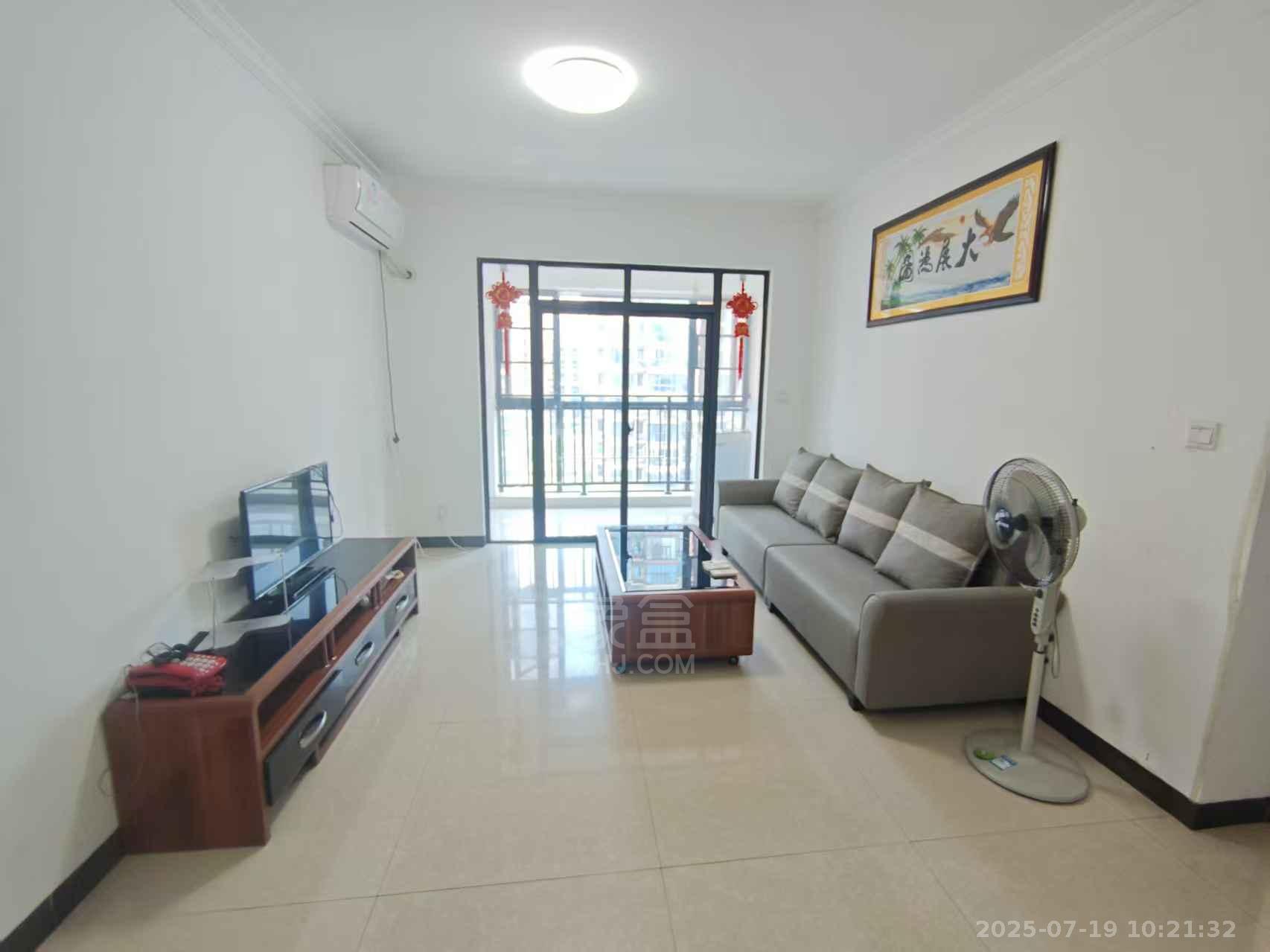 春藤小镇 2室2厅1卫 1500.0元/月 春藤小镇 2室2厅1卫 1500.0元/月室内图