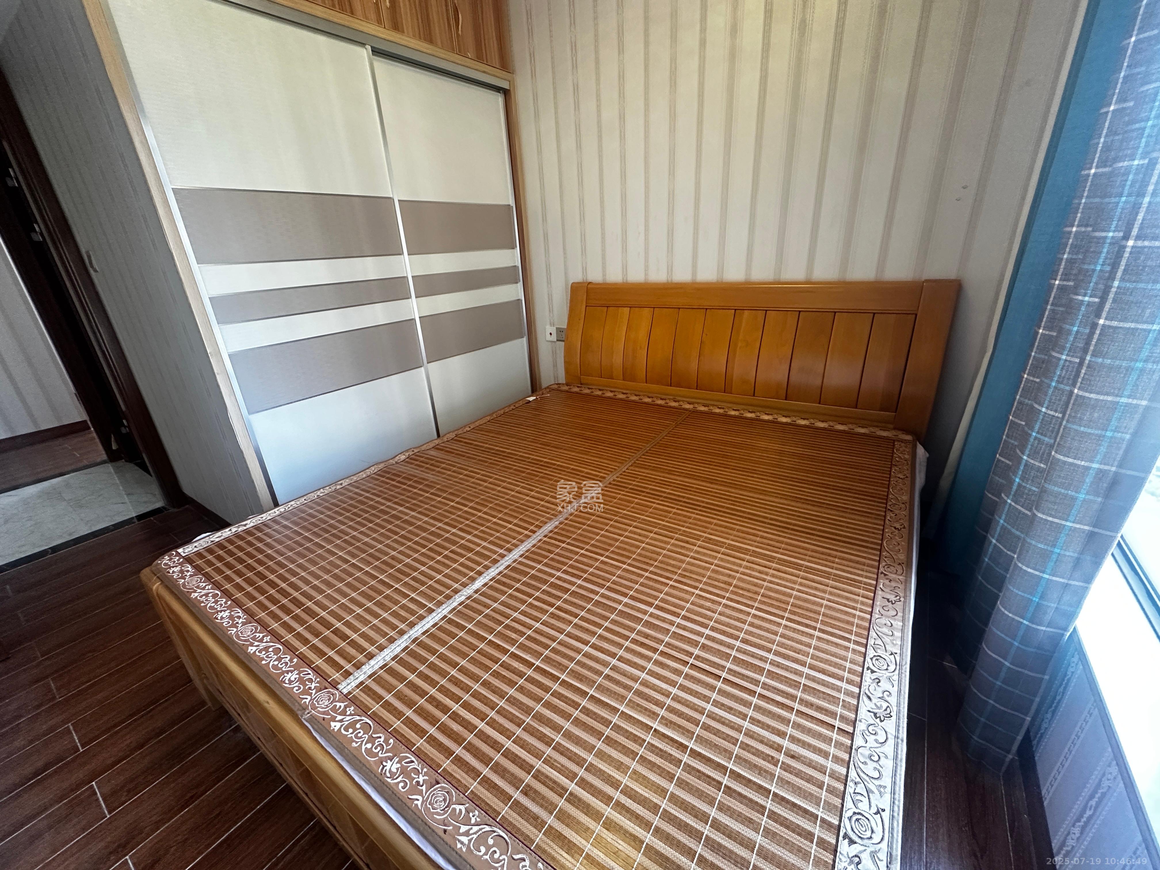 龙湖湘风原著（龙湖湘风星城）  1室2厅1卫   1800.00元/月室内图