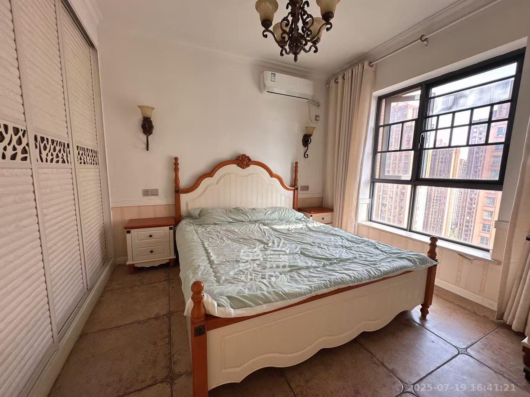 新天地步步高 2室2厅1卫 1700.0元/月 新天地步步高 2室2厅1卫 1700.0元/月室内图