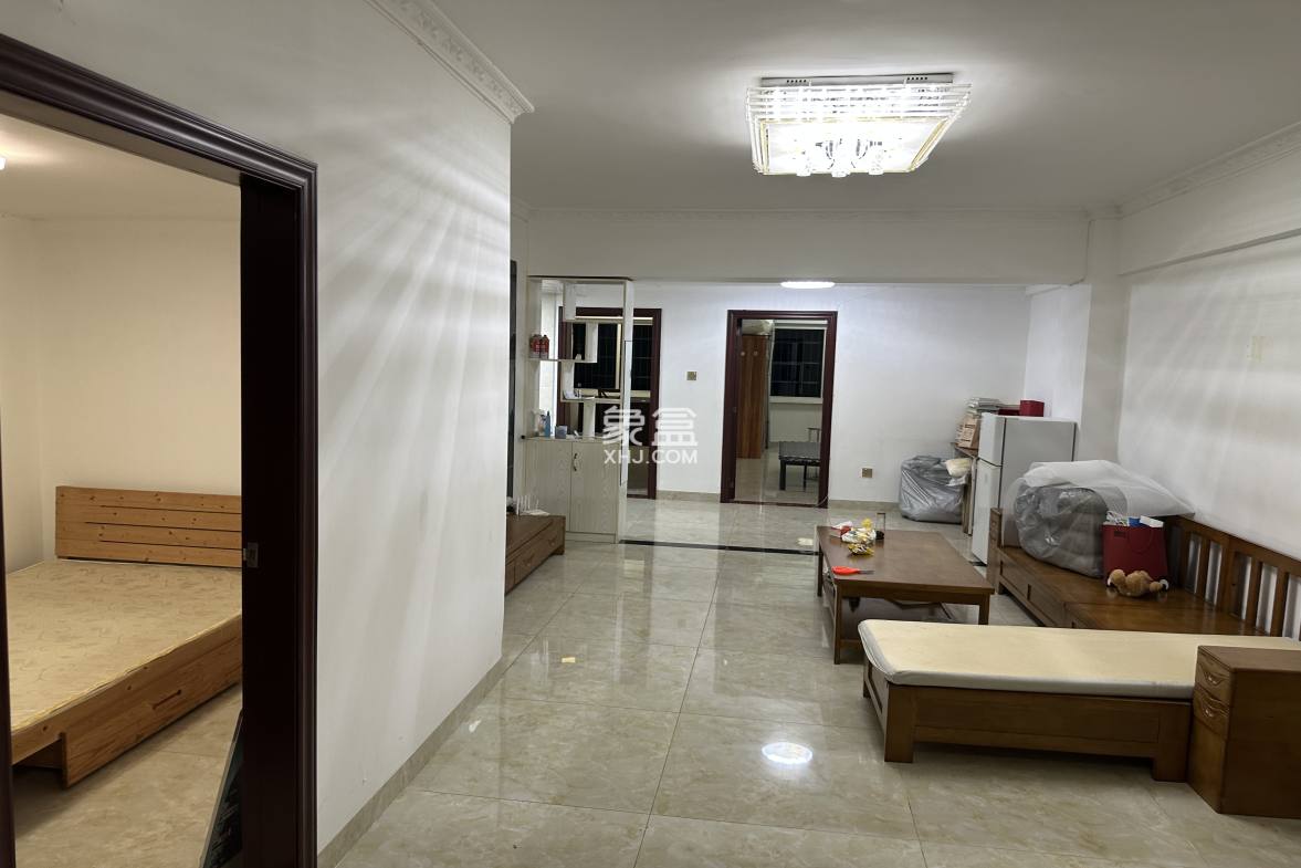 怡昌花园 3室2厅1卫 2100.0元/月 怡昌花园 3室2厅1卫 2100.0元/月室内图