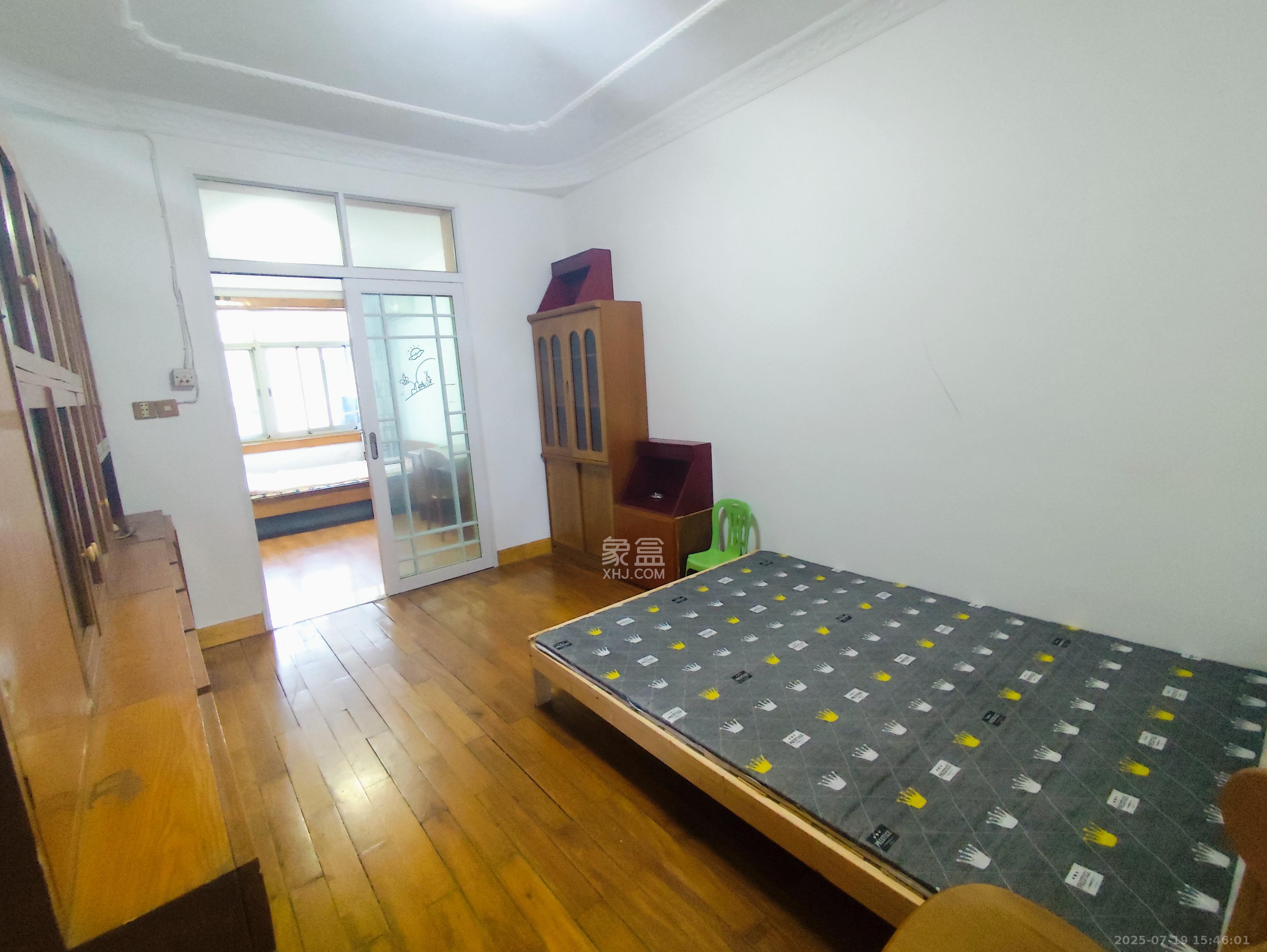 中山路散盘 5室1厅1卫 2500.0元/月 中山路散盘 5室1厅1卫 2500.0元/月室内图