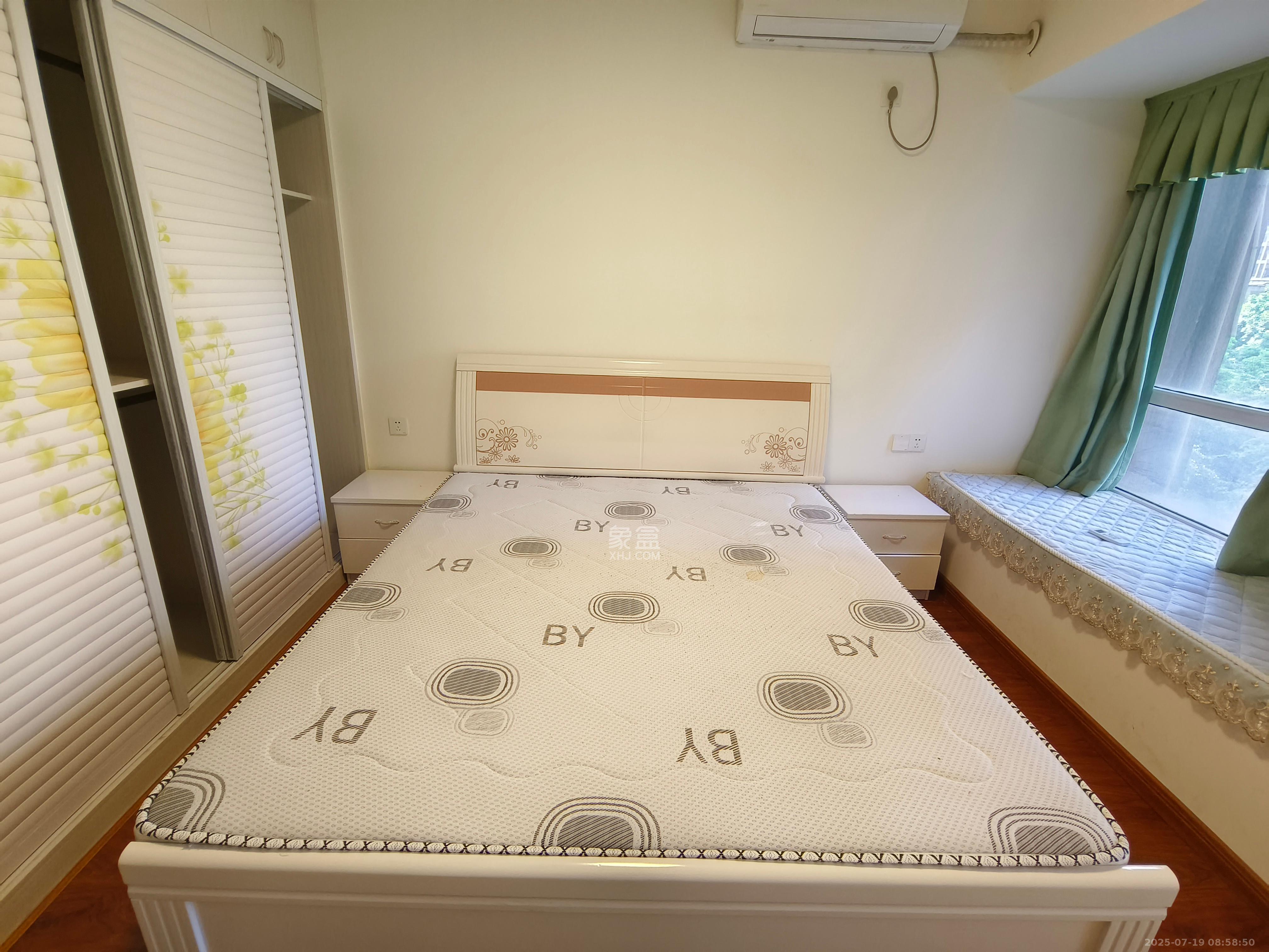 金科时代中心  4室1厅1卫   2100.00元/月室内图