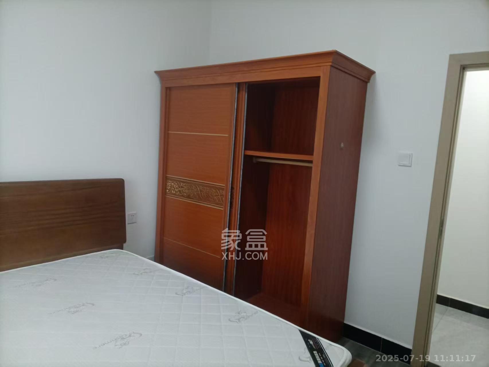 金科天悦(金科美邻汇)  4室2厅2卫    3000.0元/月 金科天悦(金科美邻汇)  4室2厅2卫    3000.0元/月室内图