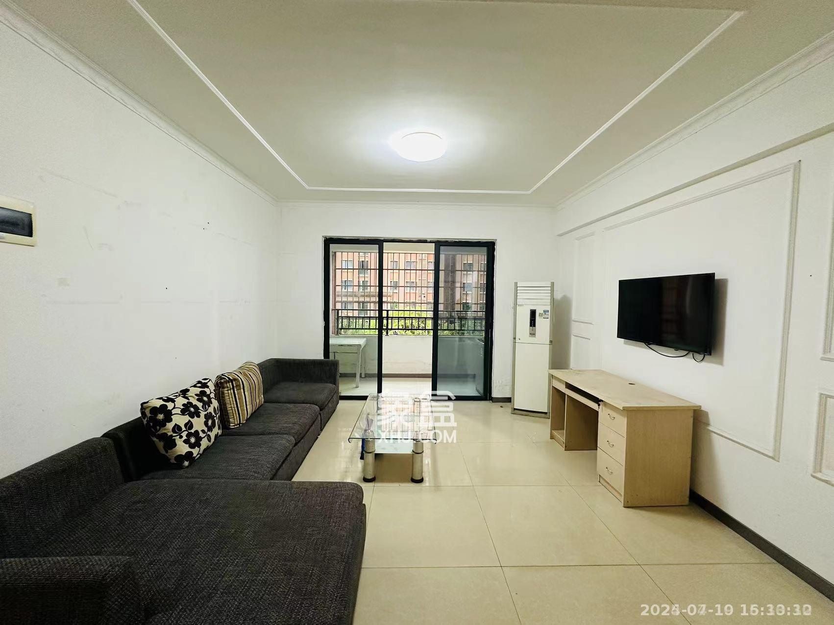 华雅林语苑 3室2厅2卫 2700.0元/月 华雅林语苑 3室2厅2卫 2700.0元/月室内图