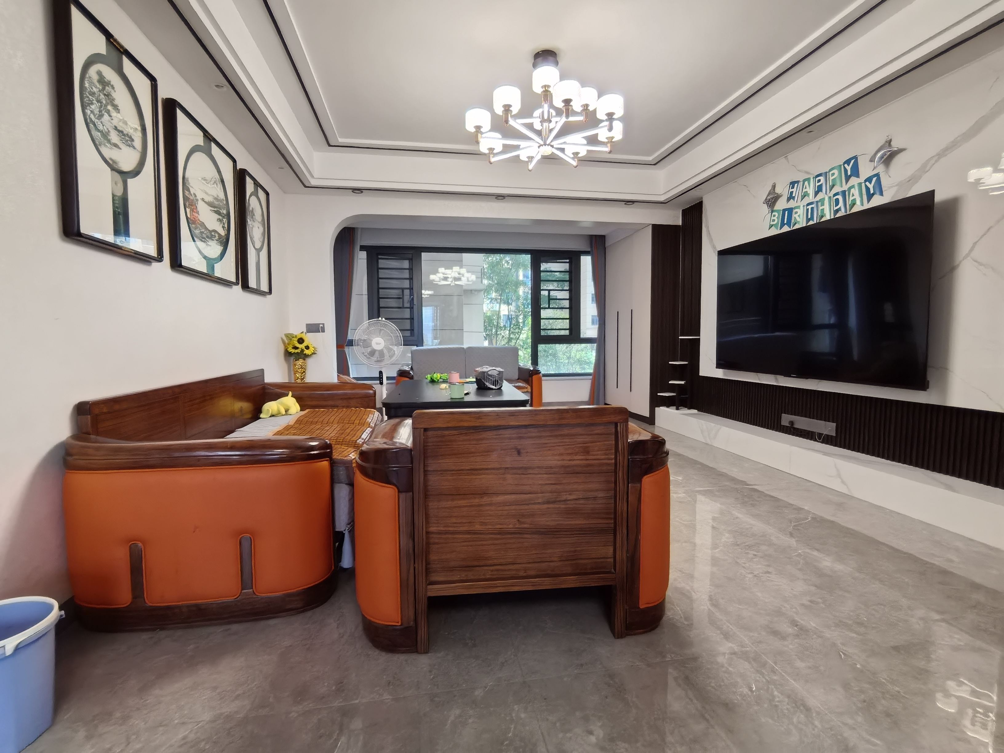 悦江山 1室0厅0卫 128.0万 悦江山 1室0厅0卫 128.0万客厅