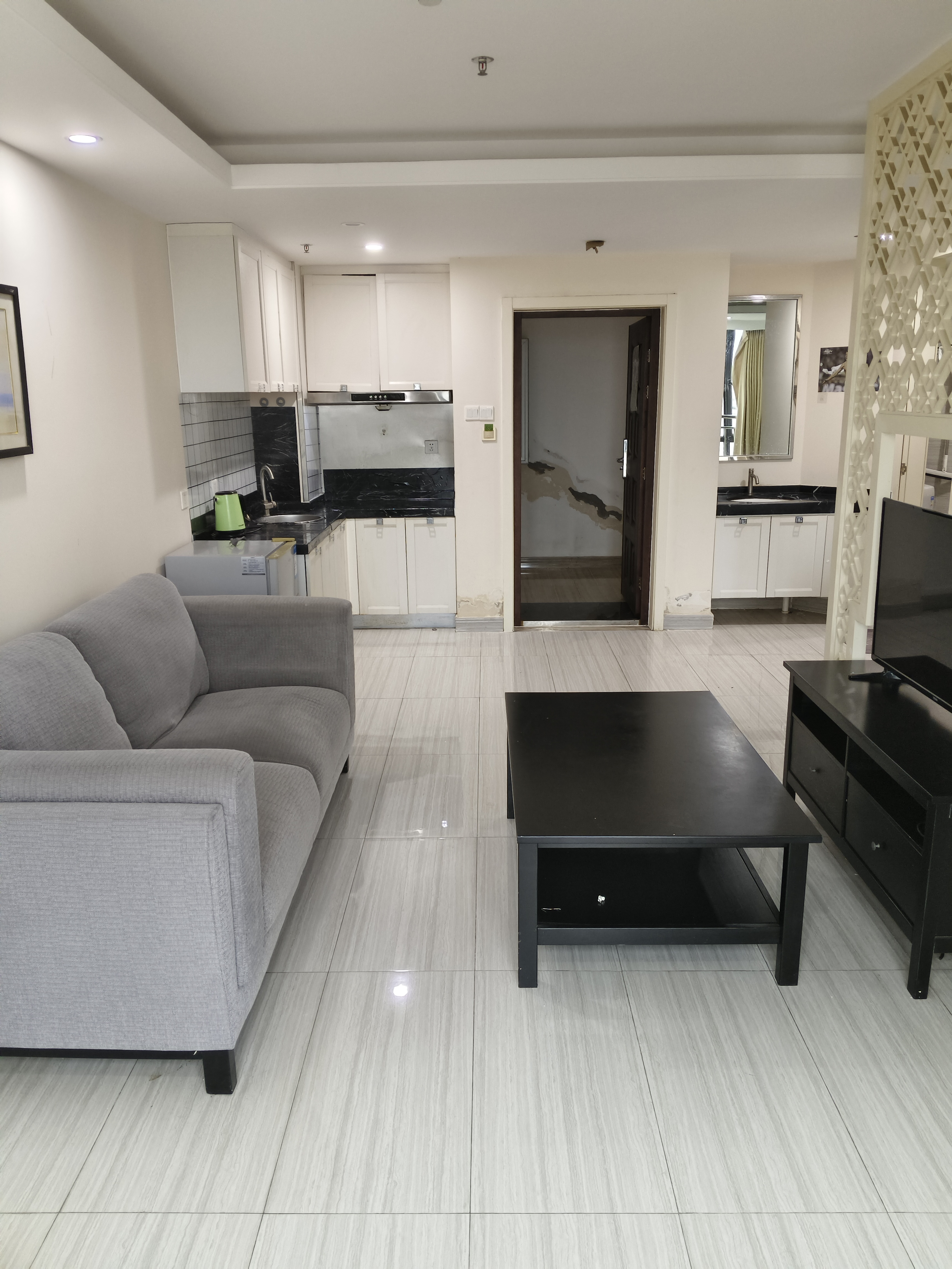 飞行公馆(同国兴城C区16栋) 1室1厅1卫 1500.0元/月 飞行公馆(同国兴城C区16栋) 1室1厅1卫 1500.0元/月室内图