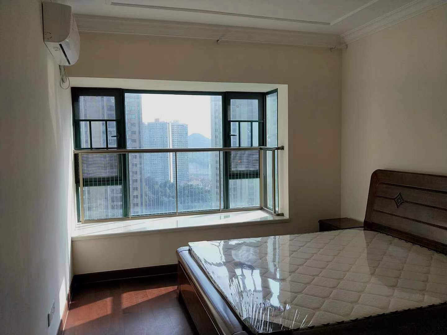 恒大绿洲  3室2厅2卫   1500.00元/月室内图