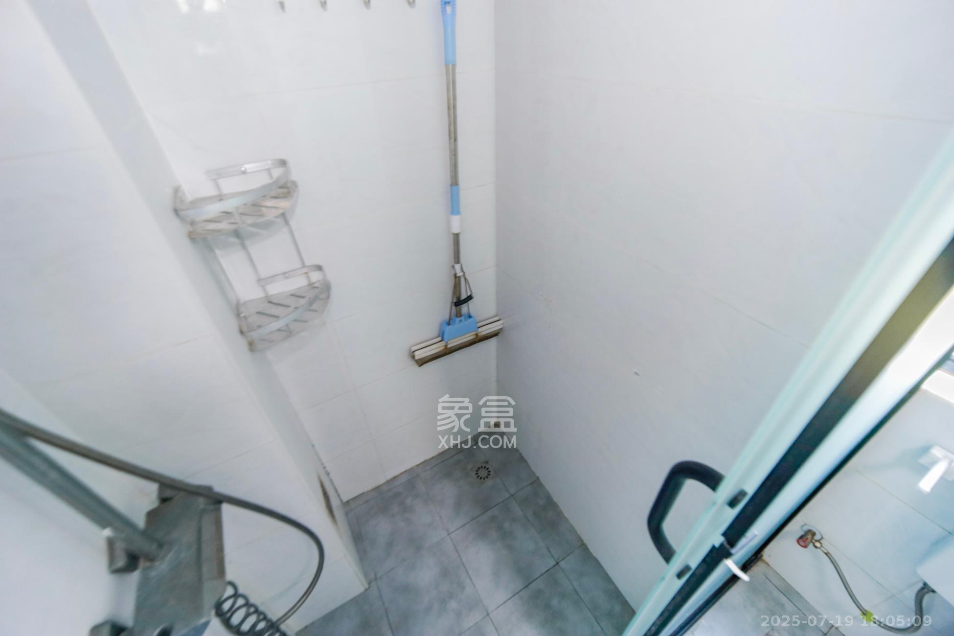 果遇微住宅(筑安雅居) 1室0厅0卫 58.0万 果遇微住宅(筑安雅居) 1室0厅0卫 58.0万卫生间