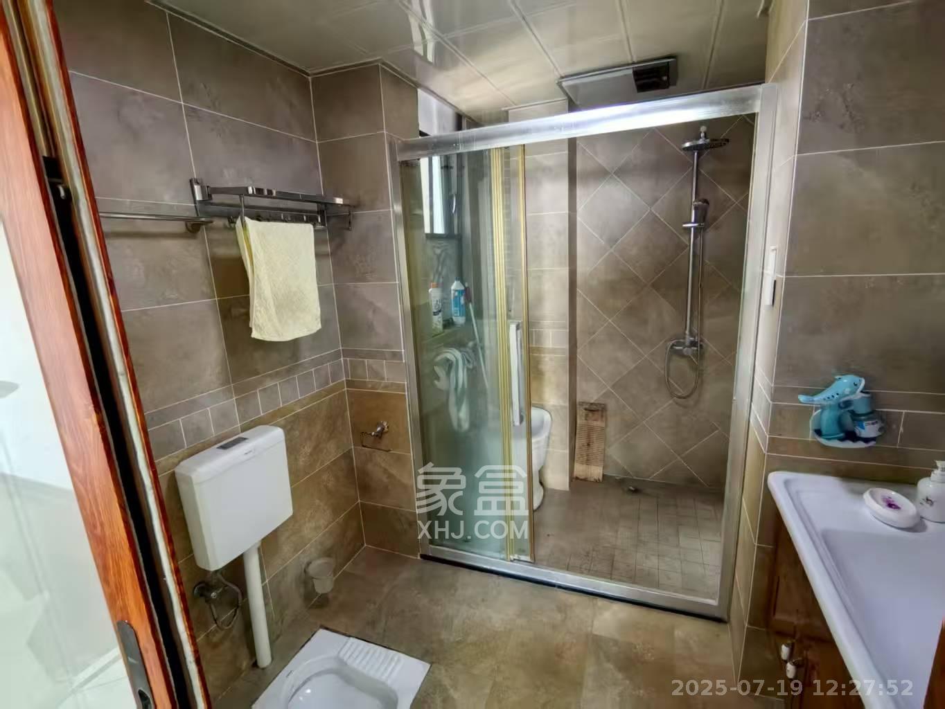 万博汇  2室1厅1卫   3000.00元/月室内图