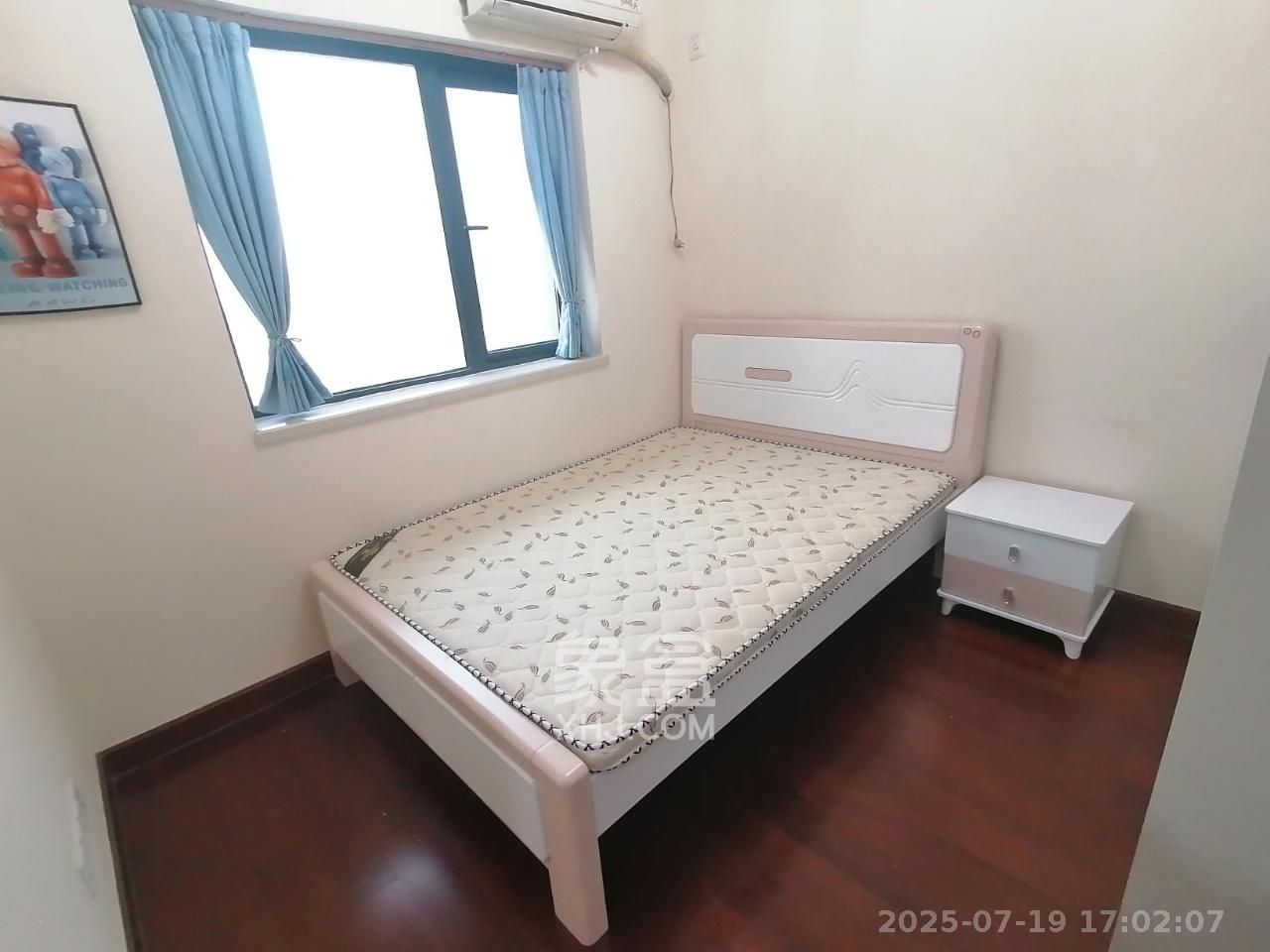 恒大雅苑  3室2厅1卫   2500.00元/月室内图
