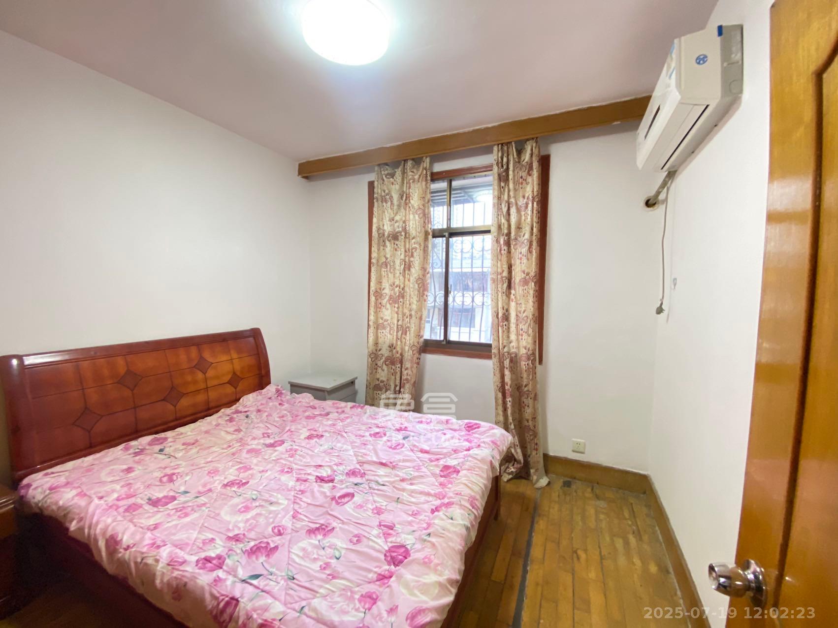 省建苑小区  3室1厅1卫    1900.0元/月室内图