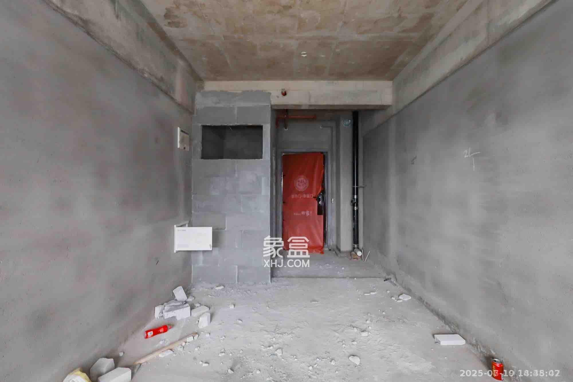 保利天禧EF区  1室0厅0卫    1600.0元/月室内图