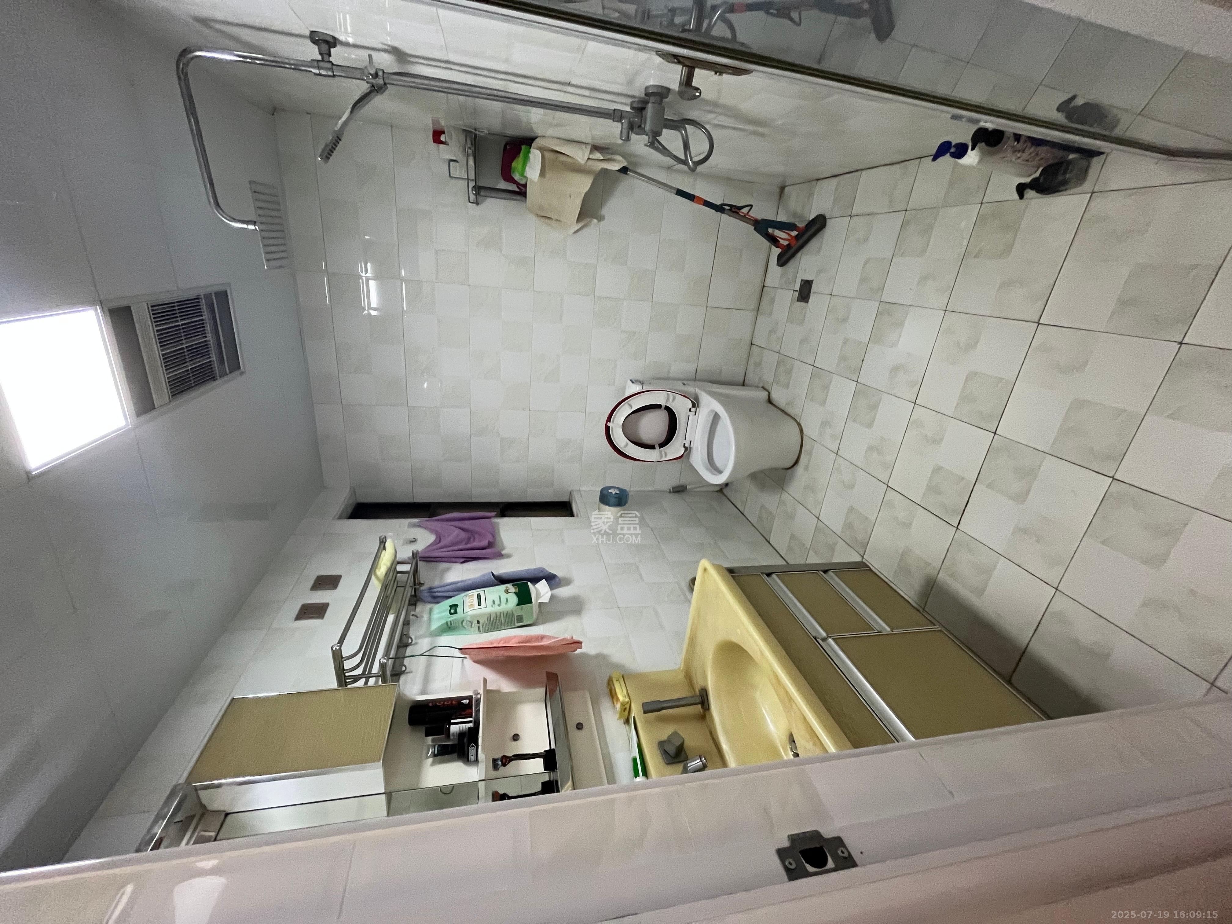 万科魅力之城  4室2厅2卫    3200.0元/月室内图