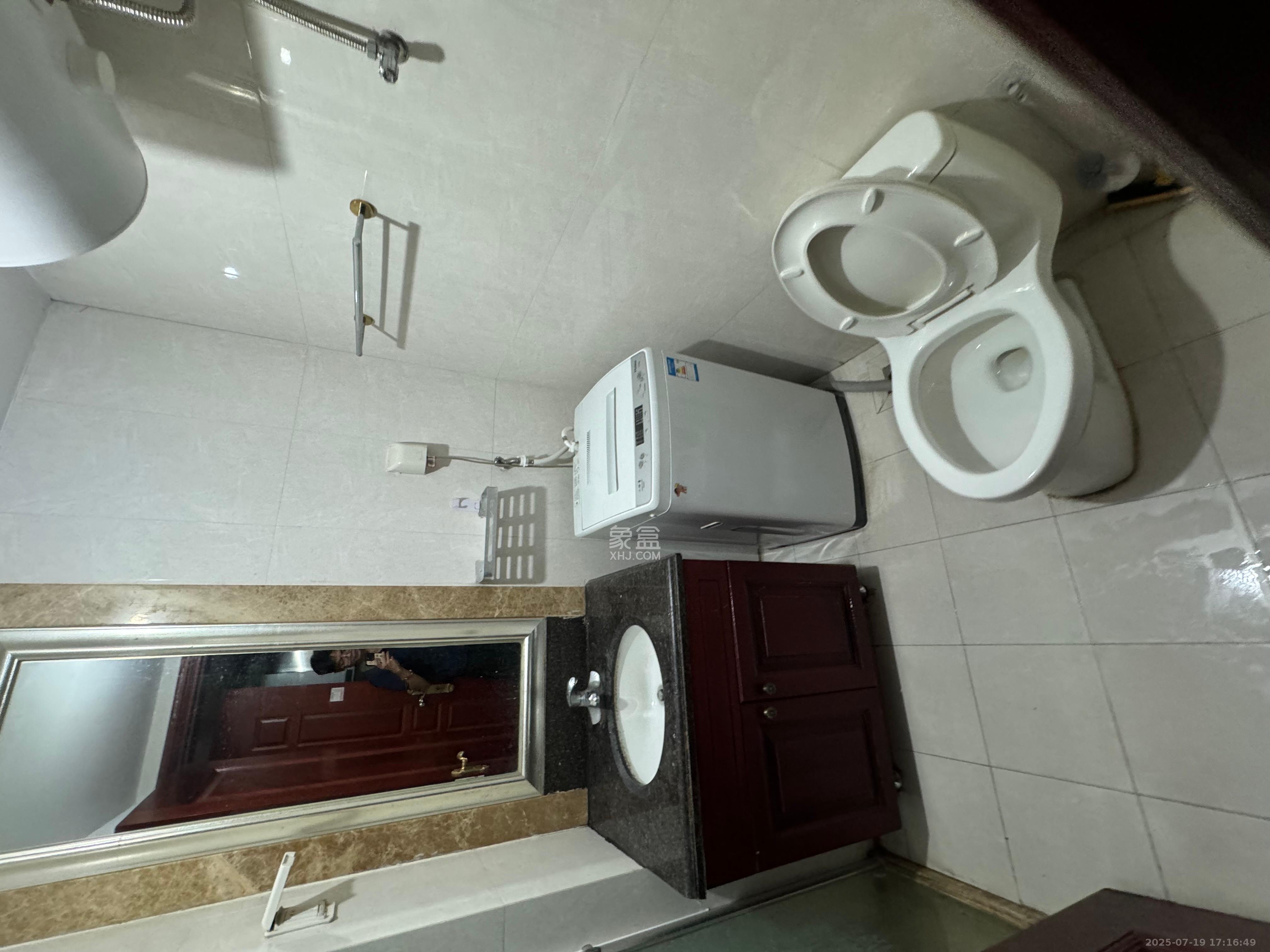 恒大华府  1室1厅1卫    1200.0元/月 恒大华府  1室1厅1卫    1200.0元/月室内图