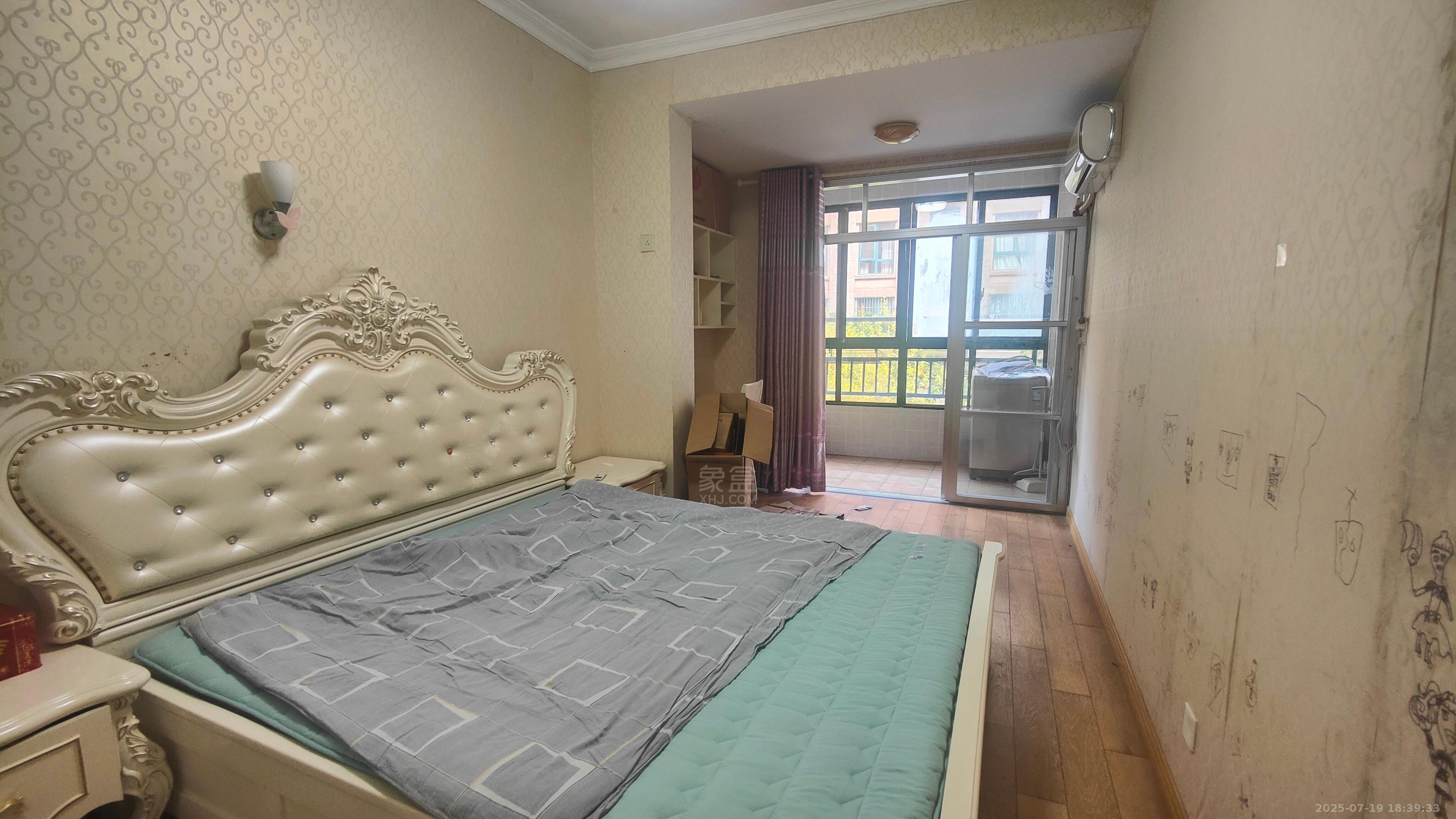 尚格名城香榭丽舍 3室2厅2卫 1600.0元/月 尚格名城香榭丽舍 3室2厅2卫 1600.0元/月室内图