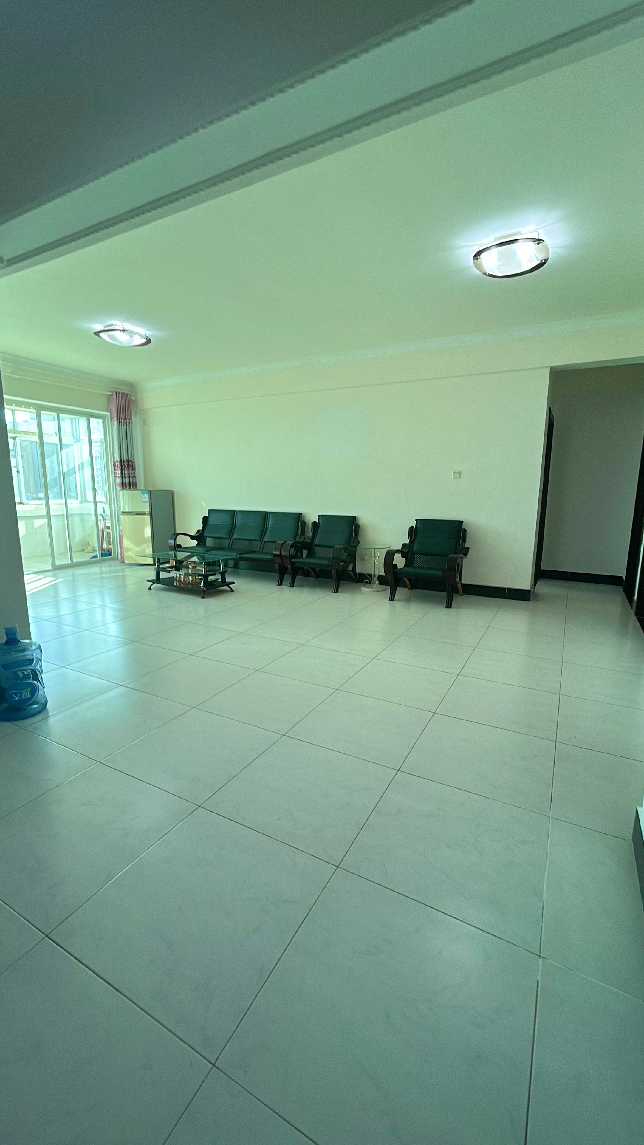 红星大厦 2室2厅2卫 2100.0元/月 红星大厦 2室2厅2卫 2100.0元/月室内图