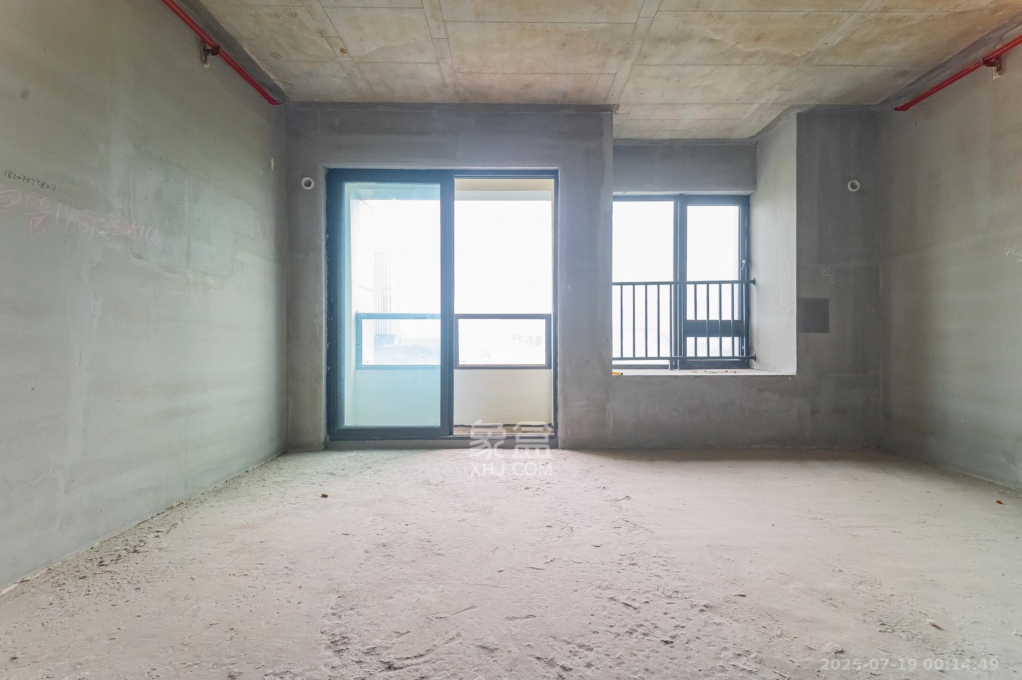 新城悦隽公园  1室1厅1卫    21.98万 新城悦隽公园  1室1厅1卫    21.98万客厅