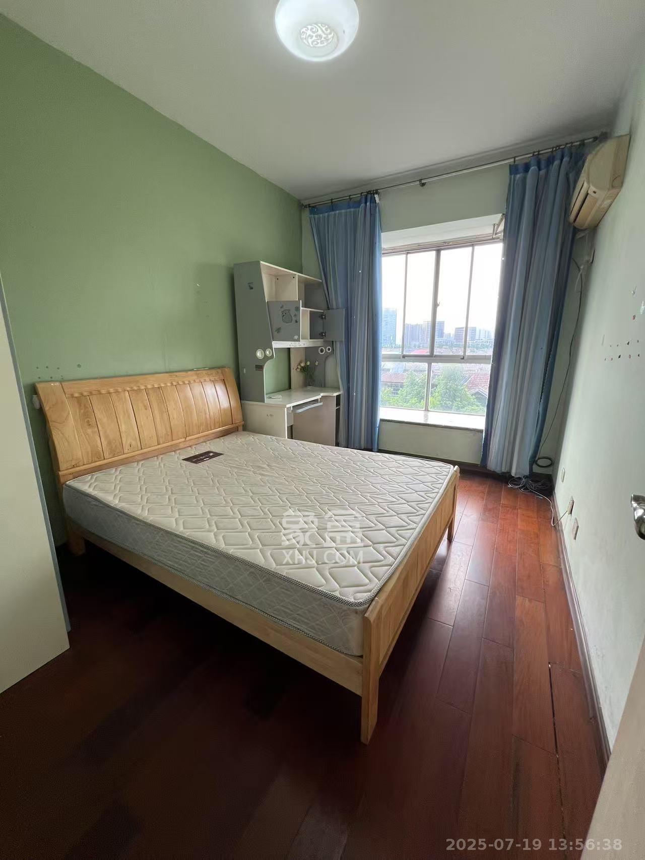 芙蓉苑 4室2厅2卫 2700.0元/月 芙蓉苑 4室2厅2卫 2700.0元/月室内图