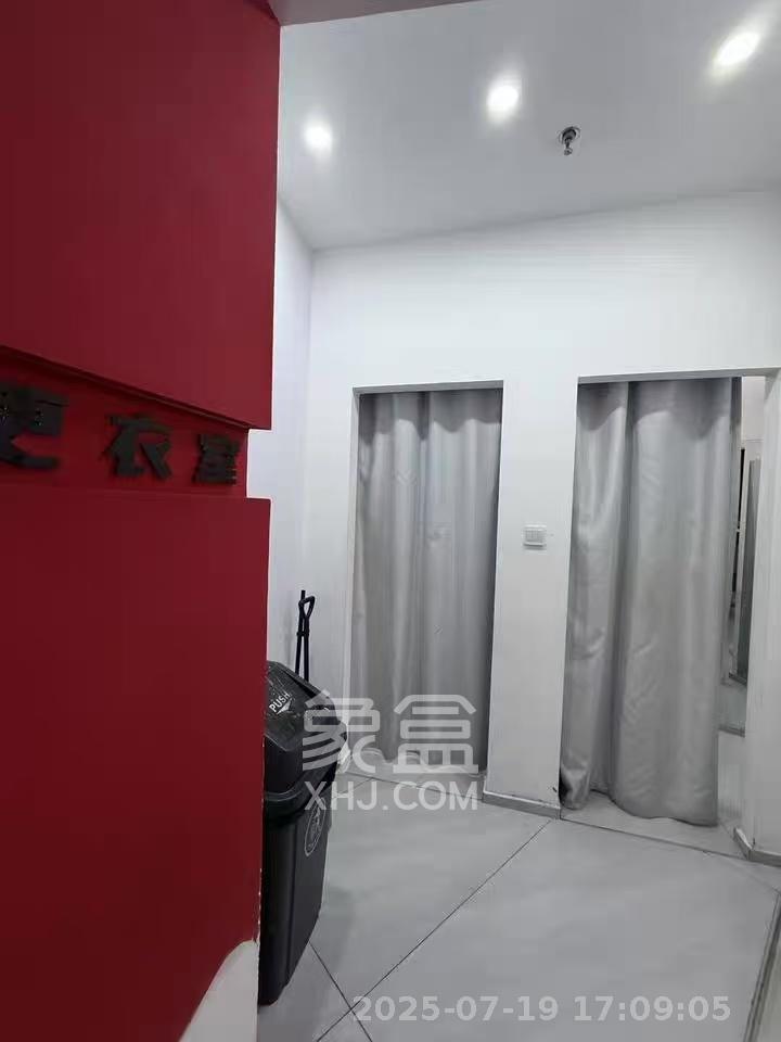 新华联家园   460.0㎡     19000.00元/月室内图