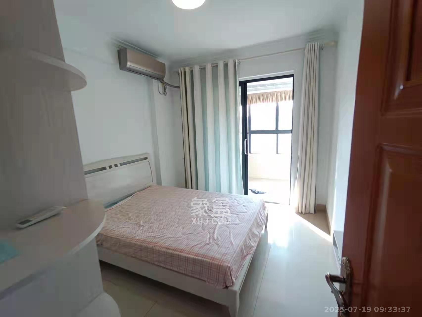 中建芙蓉嘉苑  3室2厅2卫   2700.00元/月室内图