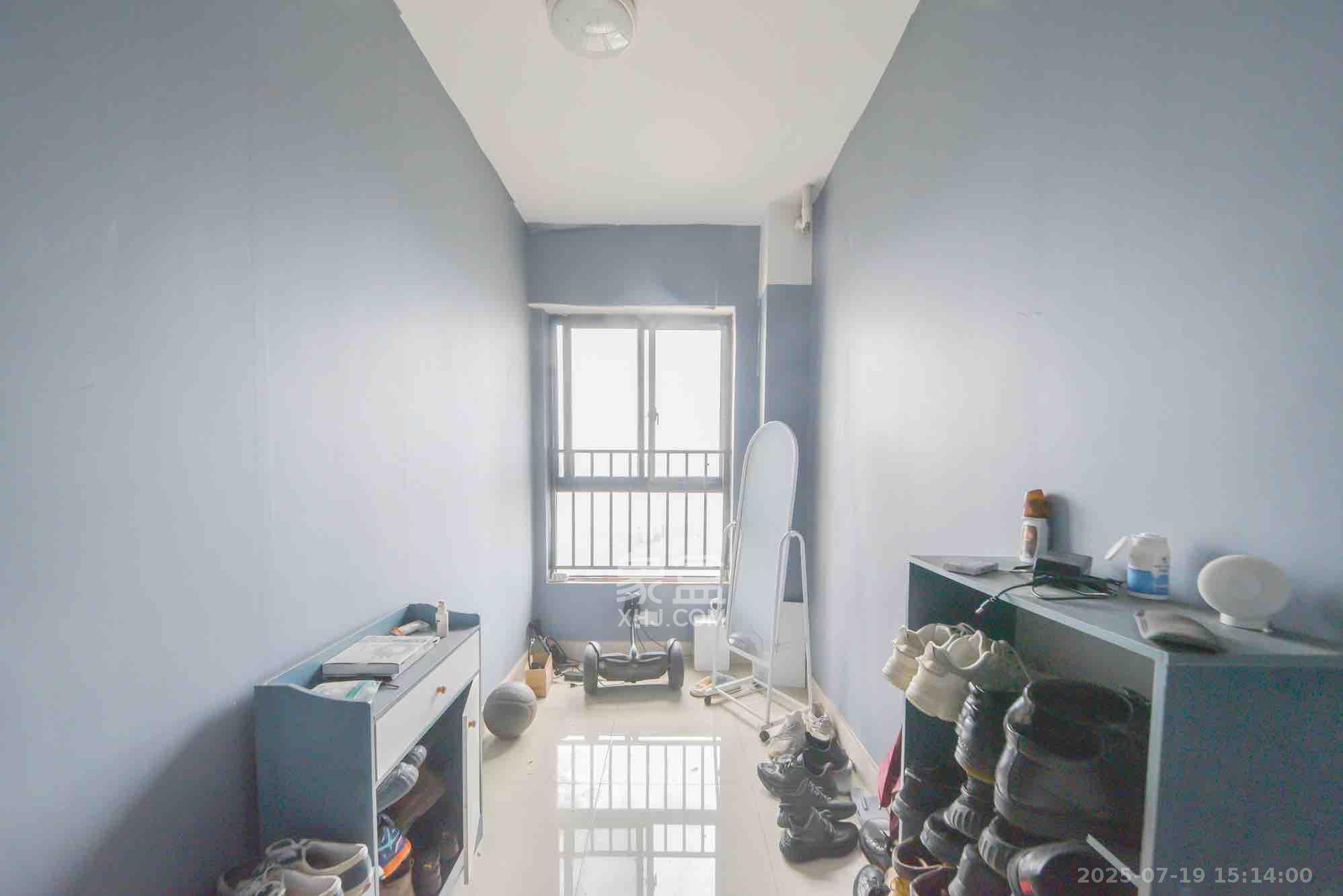 都市兰亭 3室2厅1卫 2000.0元/月 都市兰亭 3室2厅1卫 2000.0元/月室内图